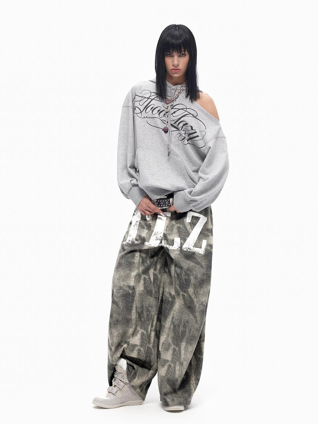 TOOOLAZY Retro Printed Asymmetric Neck Off Shoulder Loose Women's Cotton Lined Hoodies