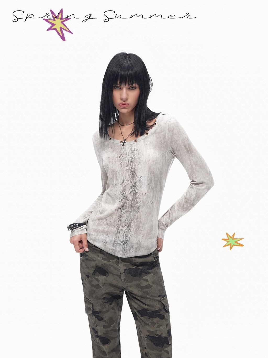 TOOOLAZY Snake Print Studded Round Neck Slim Curved Hem Women's Long Sleeve T-shirts