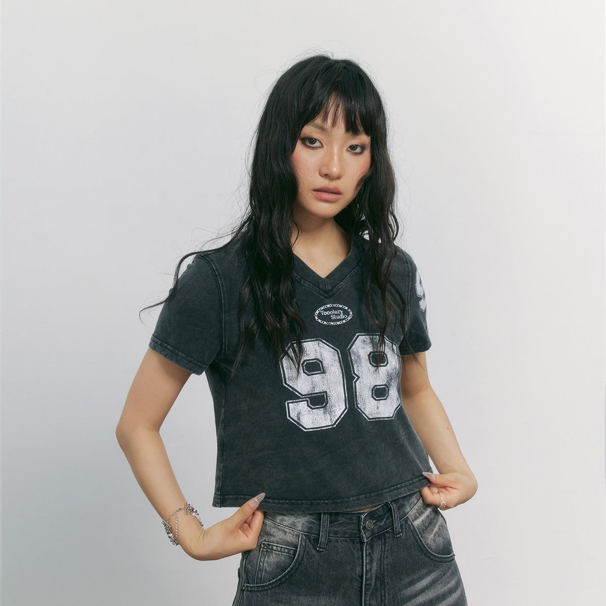 TOOOLAZY_Vintage_Distressed_Number_Print_V-neck_Short_Sleeve_Women's_Cotton_Crop_Tops_1057774105679_MISSTT