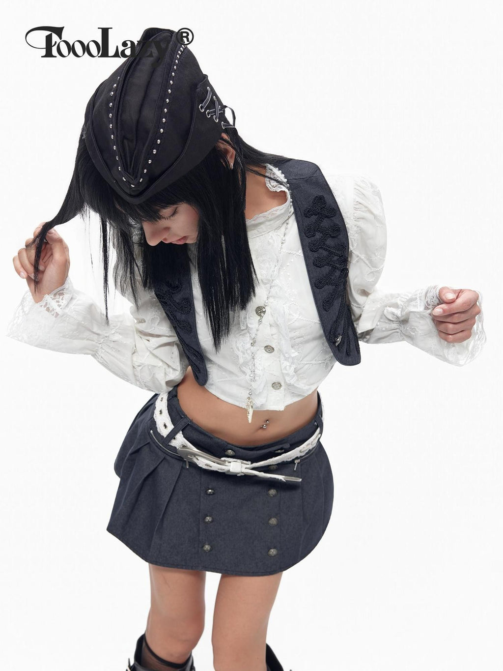 TOOOLAZY Vintage Frog Buttons Bow Court Sleeves Women's Lace Cropped Shirts