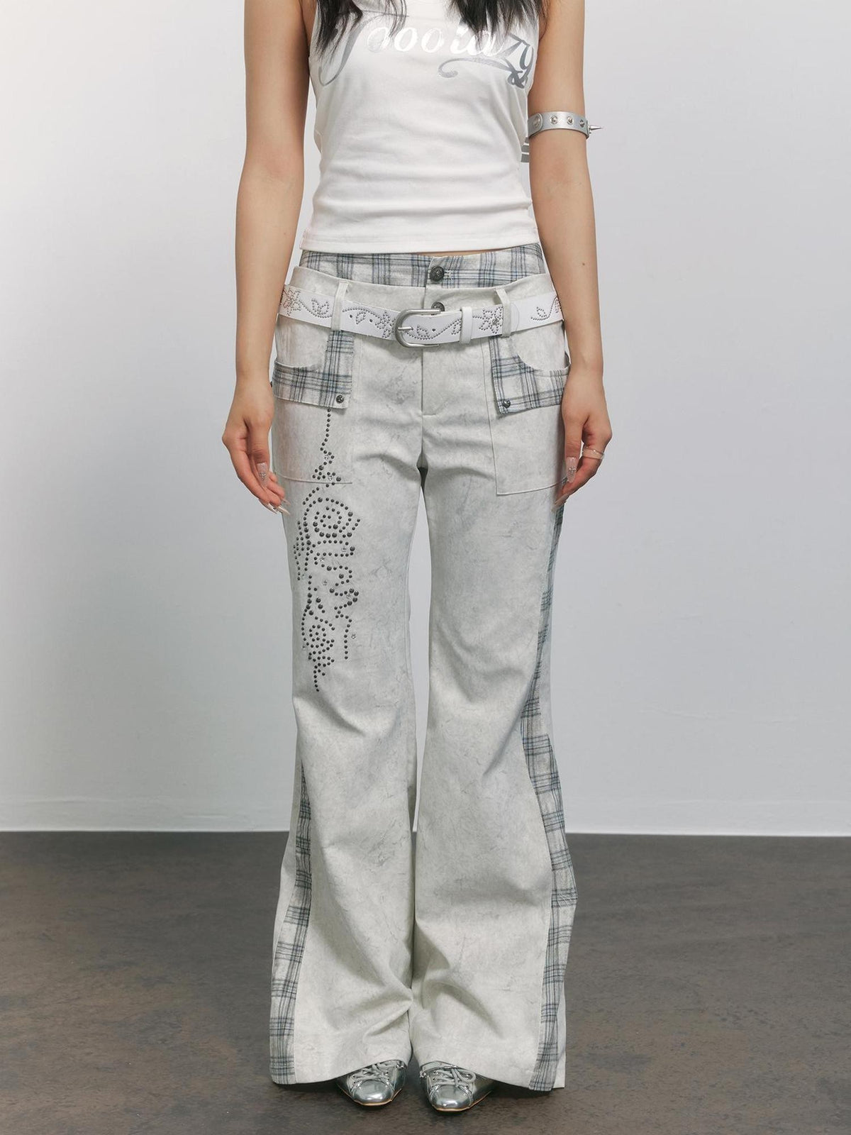 TOOOLAZY Vintage Plaid Patchwork Rivet Micro Flare Women's Polyester Bootcut Jeans