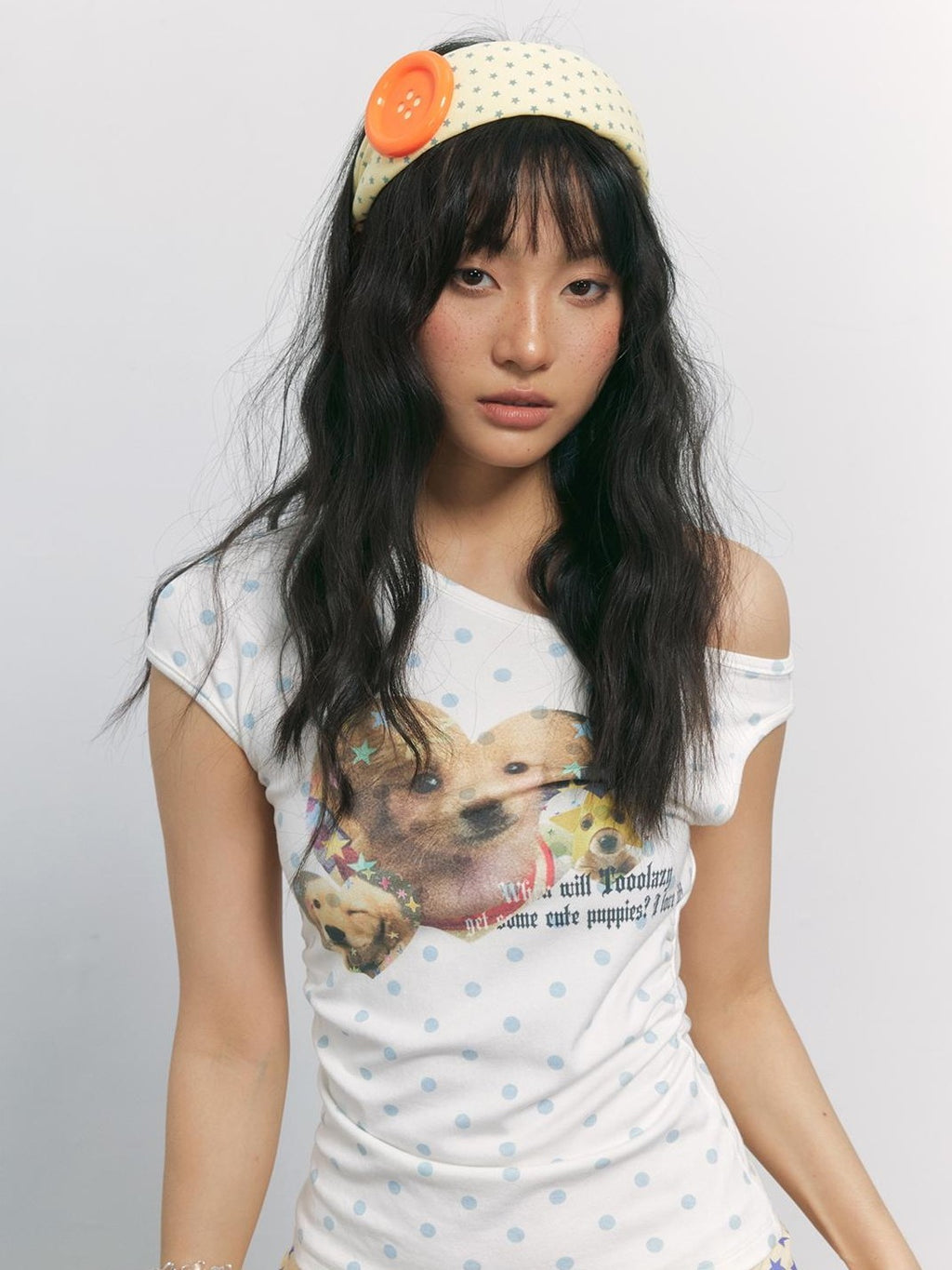 TOOOLAZY Vintage Polka Dot Dog Print Slanted Neck Women's Viscose Off-shoulder T-shirts