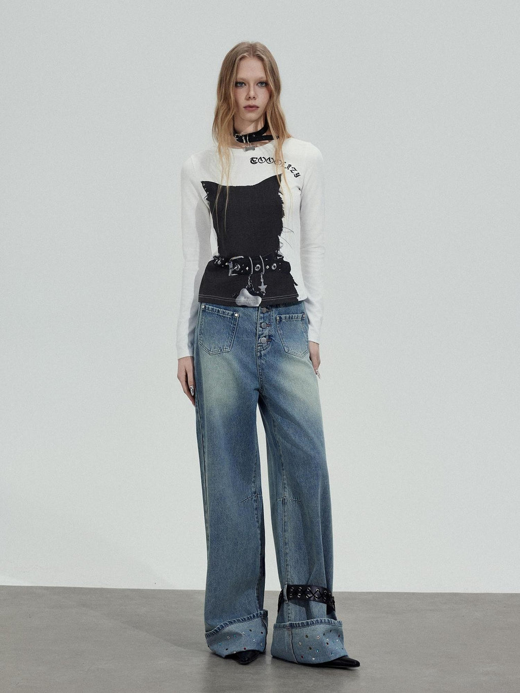 TOOOLAZY Washed Rhinestone Hem Belt Button Fly Women's Natural Waist Wide-leg Jeans
