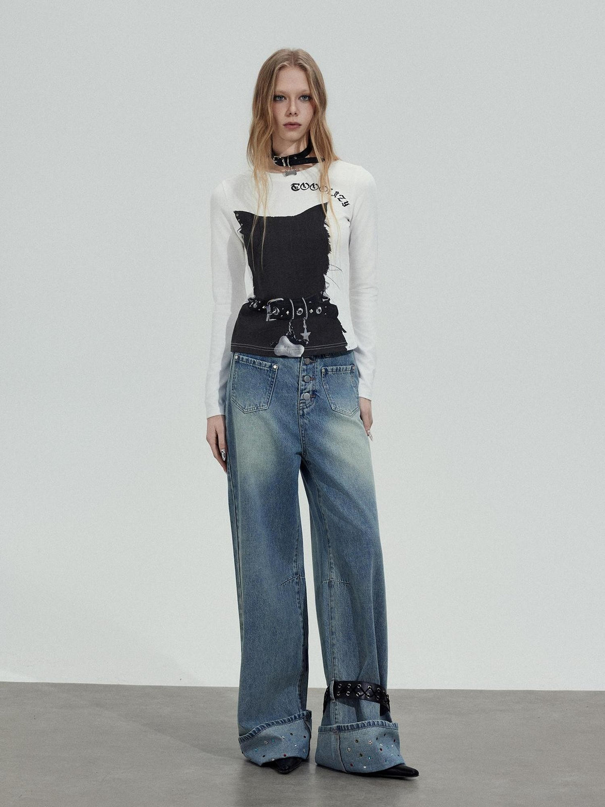 TOOOLAZY Washed Rhinestone Hem Belt Button Fly Women's Natural Waist Wide-leg Jeans