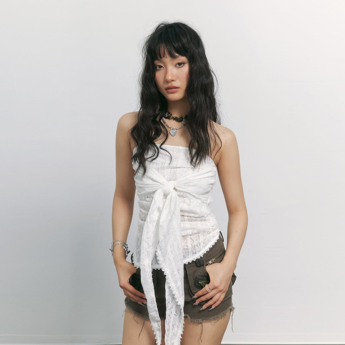 TOOOLAZY_White_Lace_Tie_Detail_Slim_Fit_Cropped_Solid_Women's_Bandeau_Tops_1057652337921_MISSTT
