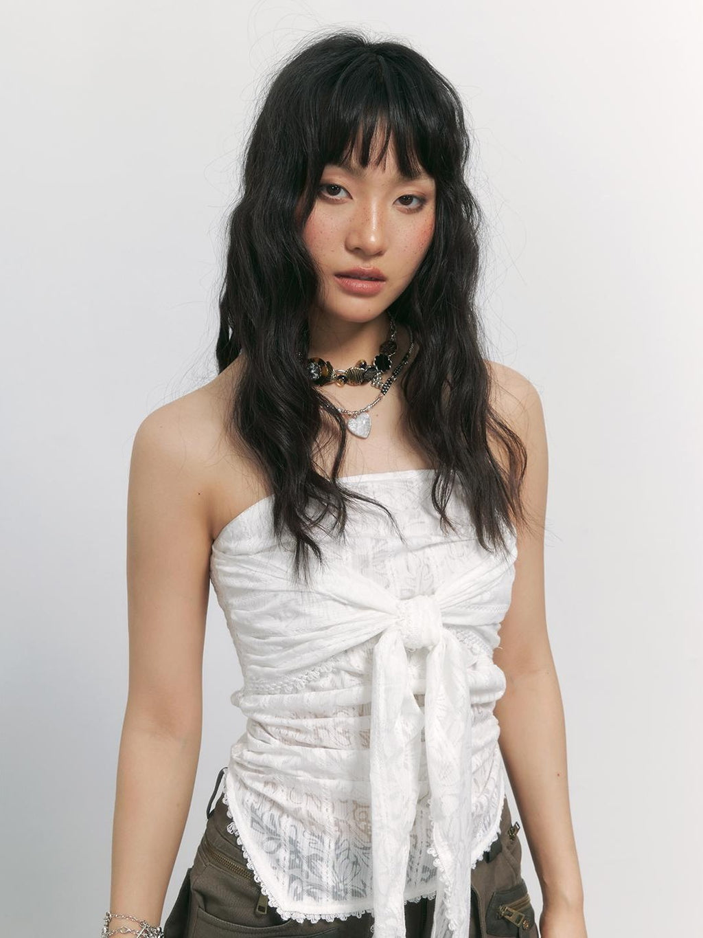 TOOOLAZY White Lace Tie Detail Slim Fit Cropped Solid Women's Bandeau Tops