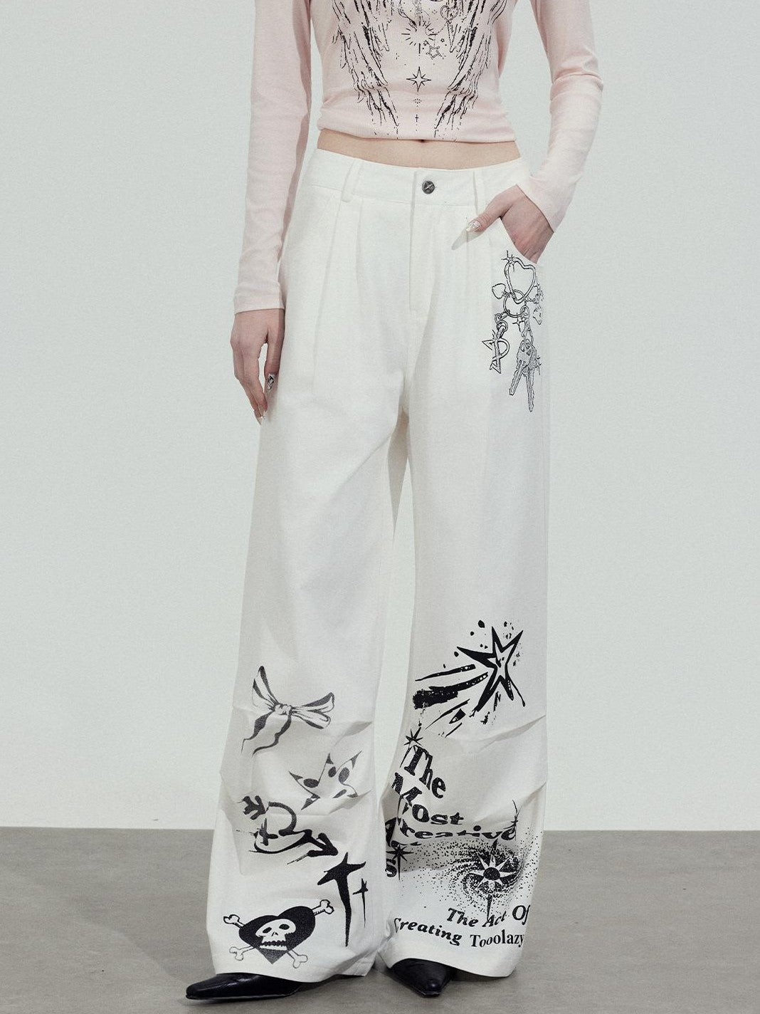TOOOLAZY White Printed Relaxed Natural Waist Zip Fly Women's Cotton Straight-leg Pants