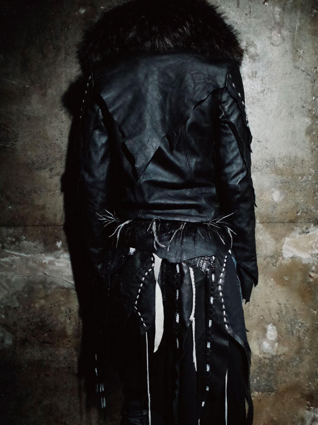 The space between Us Detachable Fur Collar Heavily Riveted Asymmetrical Cut Women's Leather Jackets