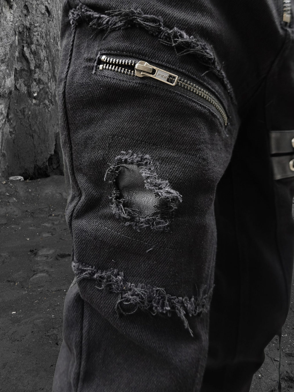 The space between Us Hunting Studded Spliced Leather Zipper Drawstring Tie Women's Cotton Skinny Pants