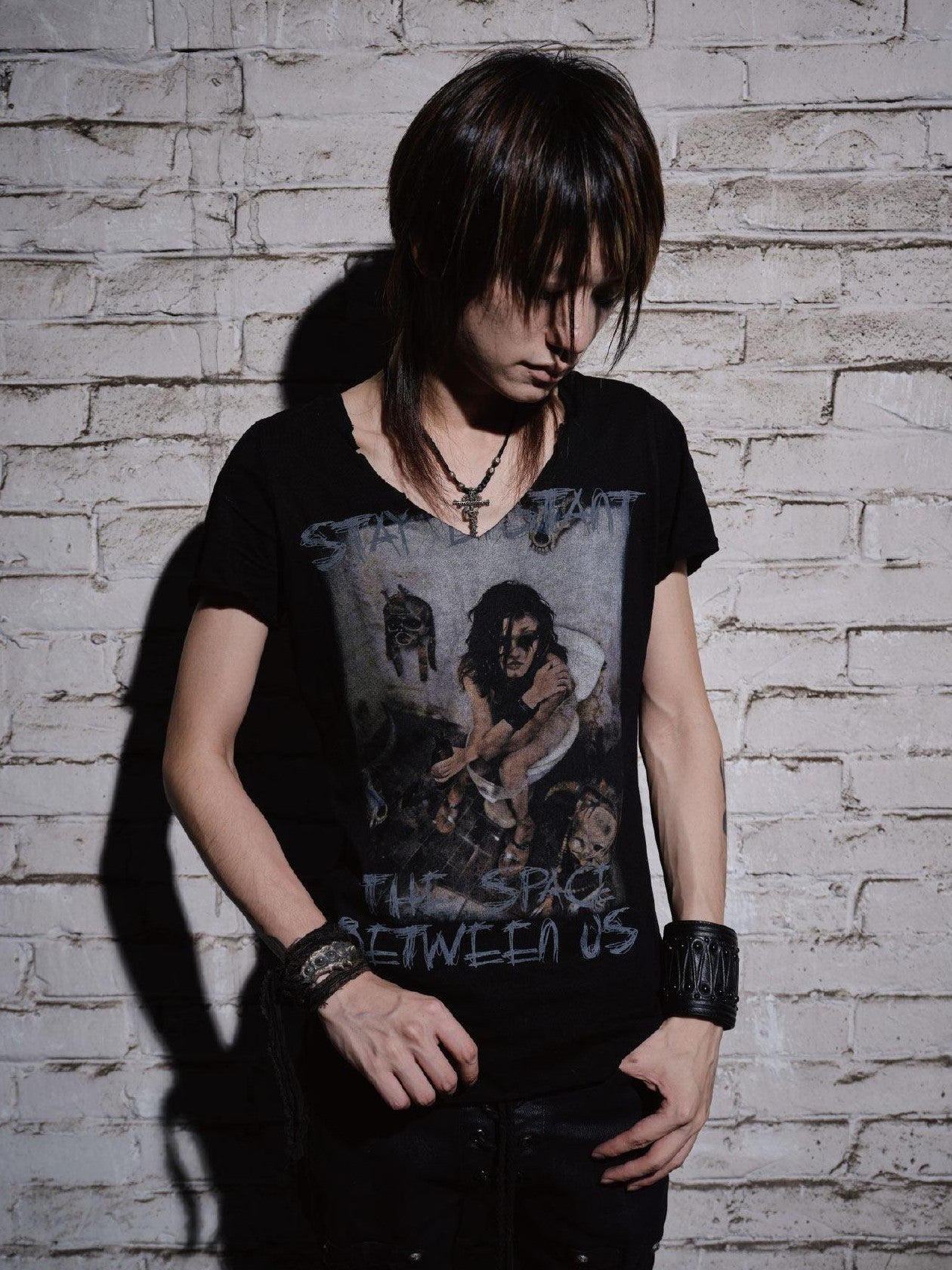 The space between Us Rock Portrait Print Slim V-neck Women's Cotton Short Sleeve T-shirts