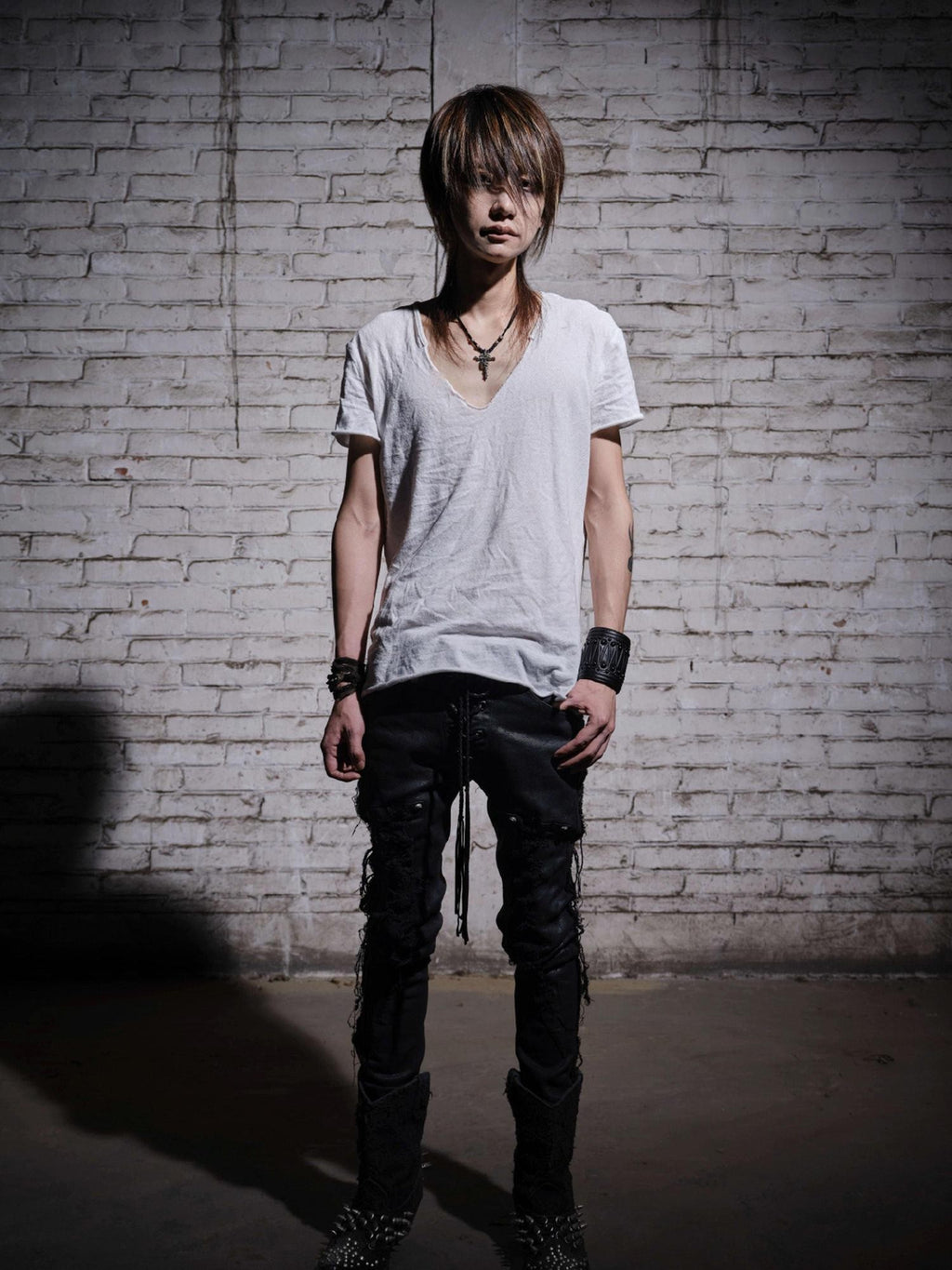 The space between Us Visual Kei Dark Rock Subculture Slim V-neck Women's Short Sleeve T-shirts
