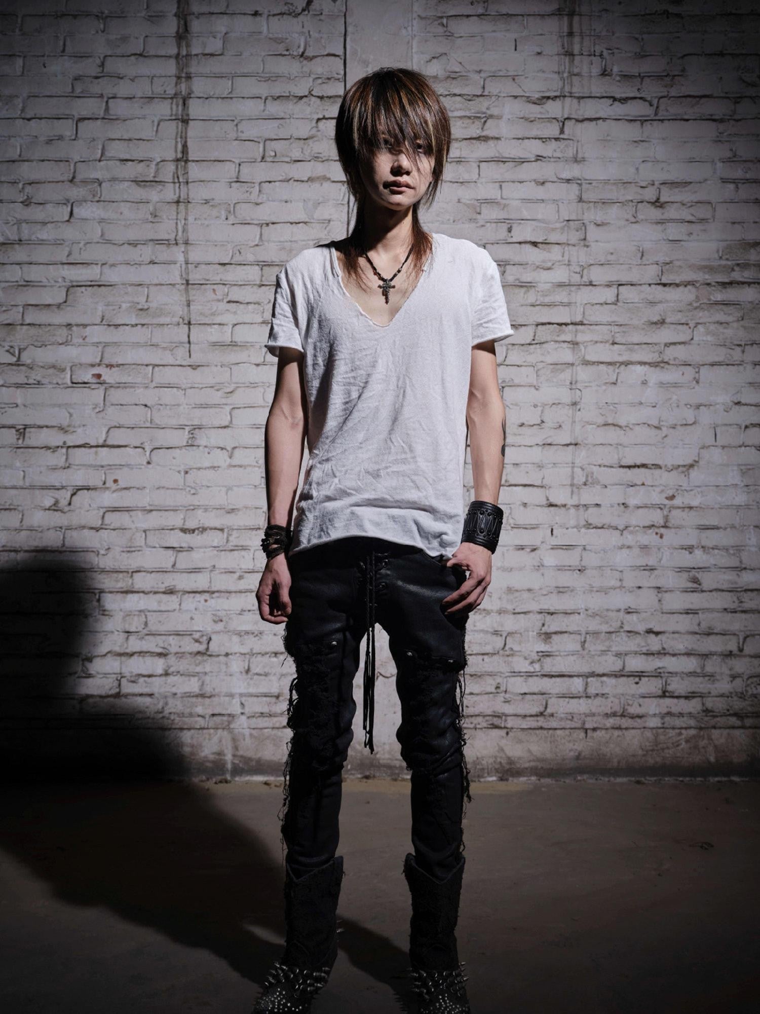 The space between Us Visual Kei Dark Rock Subculture Slim V-neck Women's Short Sleeve T-shirts