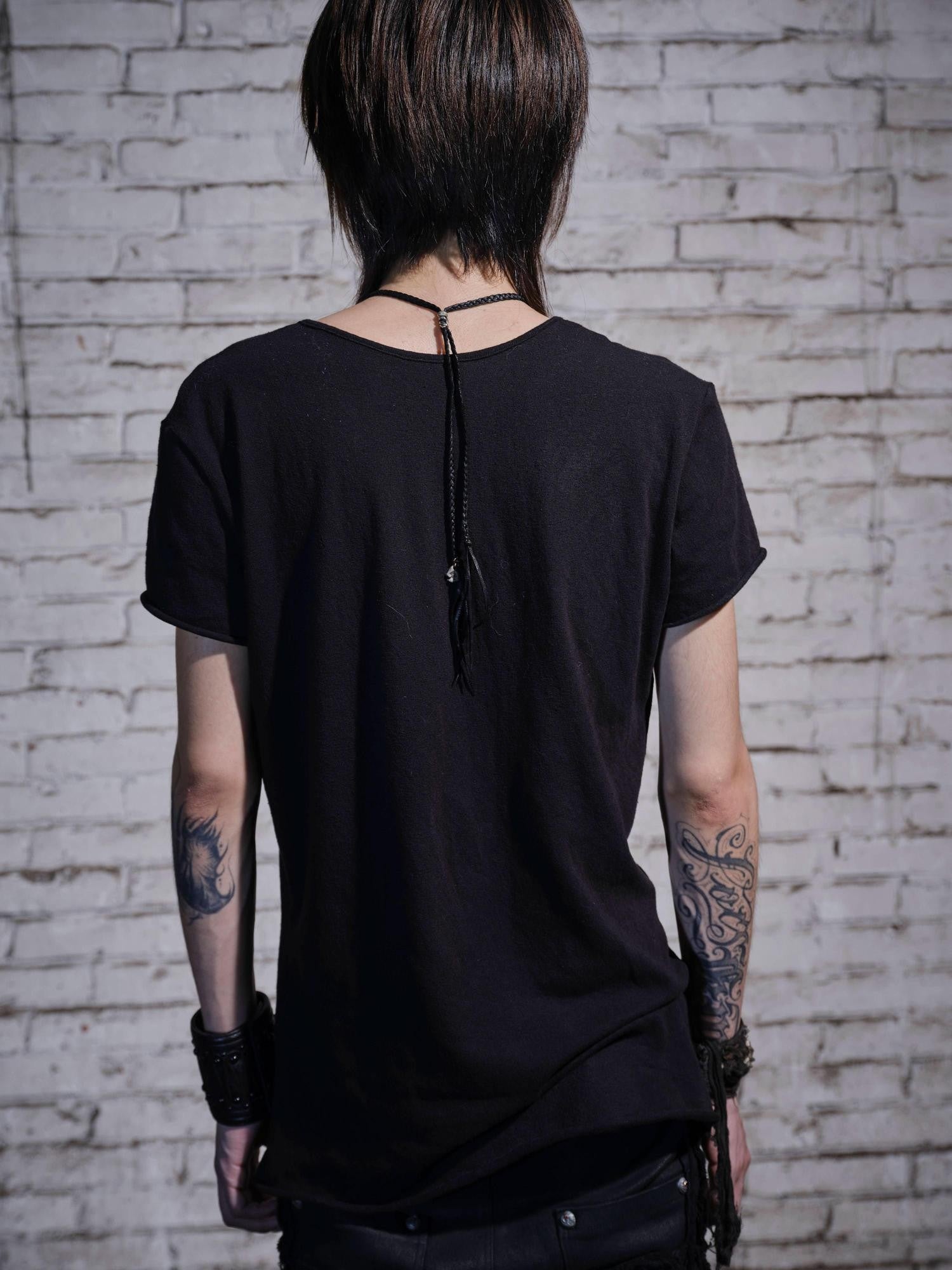 The space between Us Visual Kei Dark Rock Subculture Slim V-neck Women's Short Sleeve T-shirts