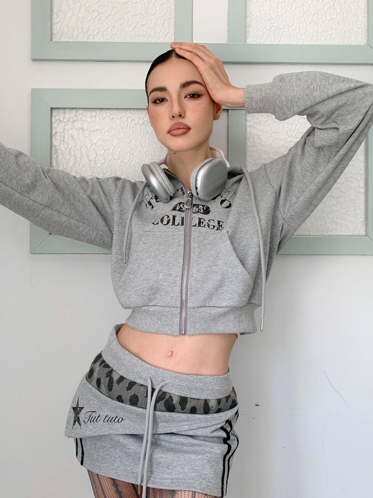 Tut tuto Leopard Print Lettering Hooded Sweatshirt Women's Cotton Matching Skirt Sets
