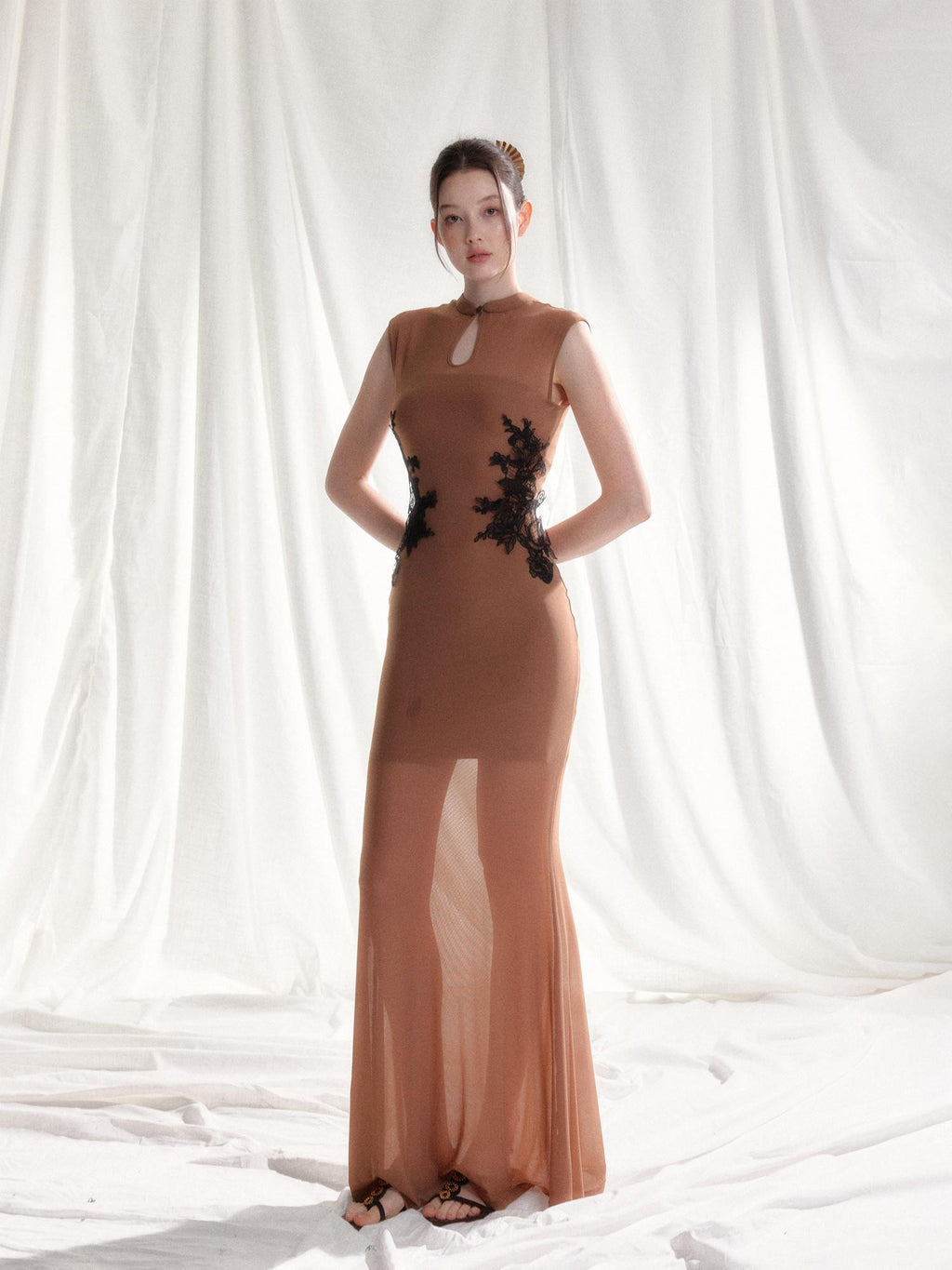 Tut tuto Light Brown Lace Applique Cutout Stand Collar Women's Mesh Cheongsam Dresses