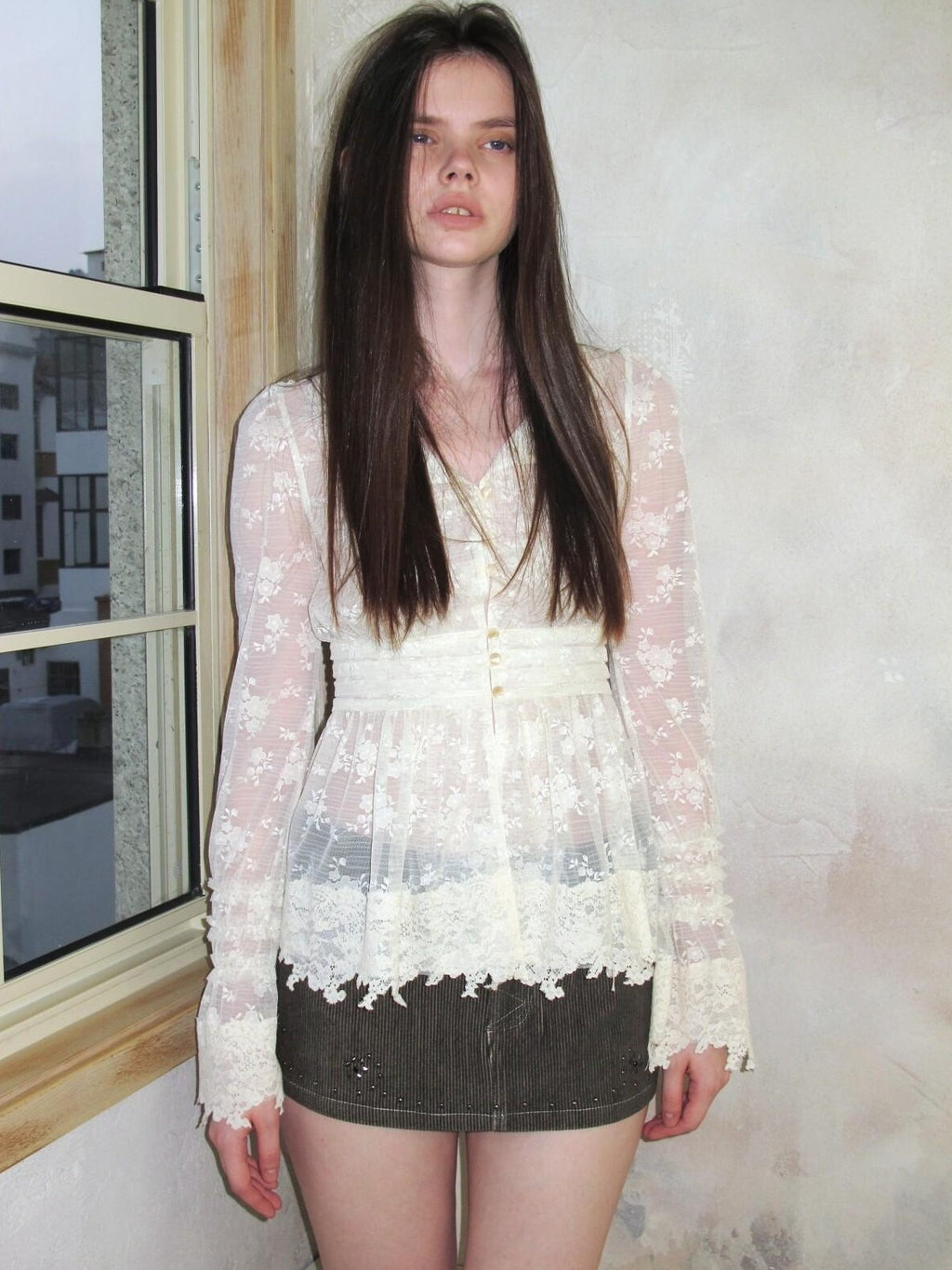 UNIVERSE Baroque Vine V-neck Waist Cinch Long Sleeve Women's Lace Sheer Shirts