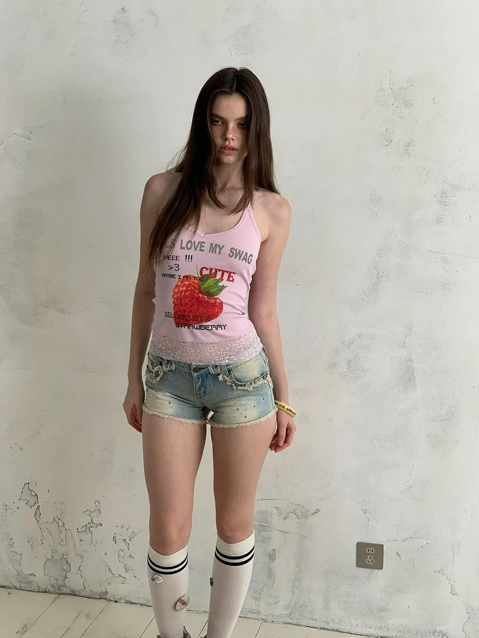 UNIVERSE Cool Pink Strawberry Print Lace Hem Women's Cotton Halter Tops