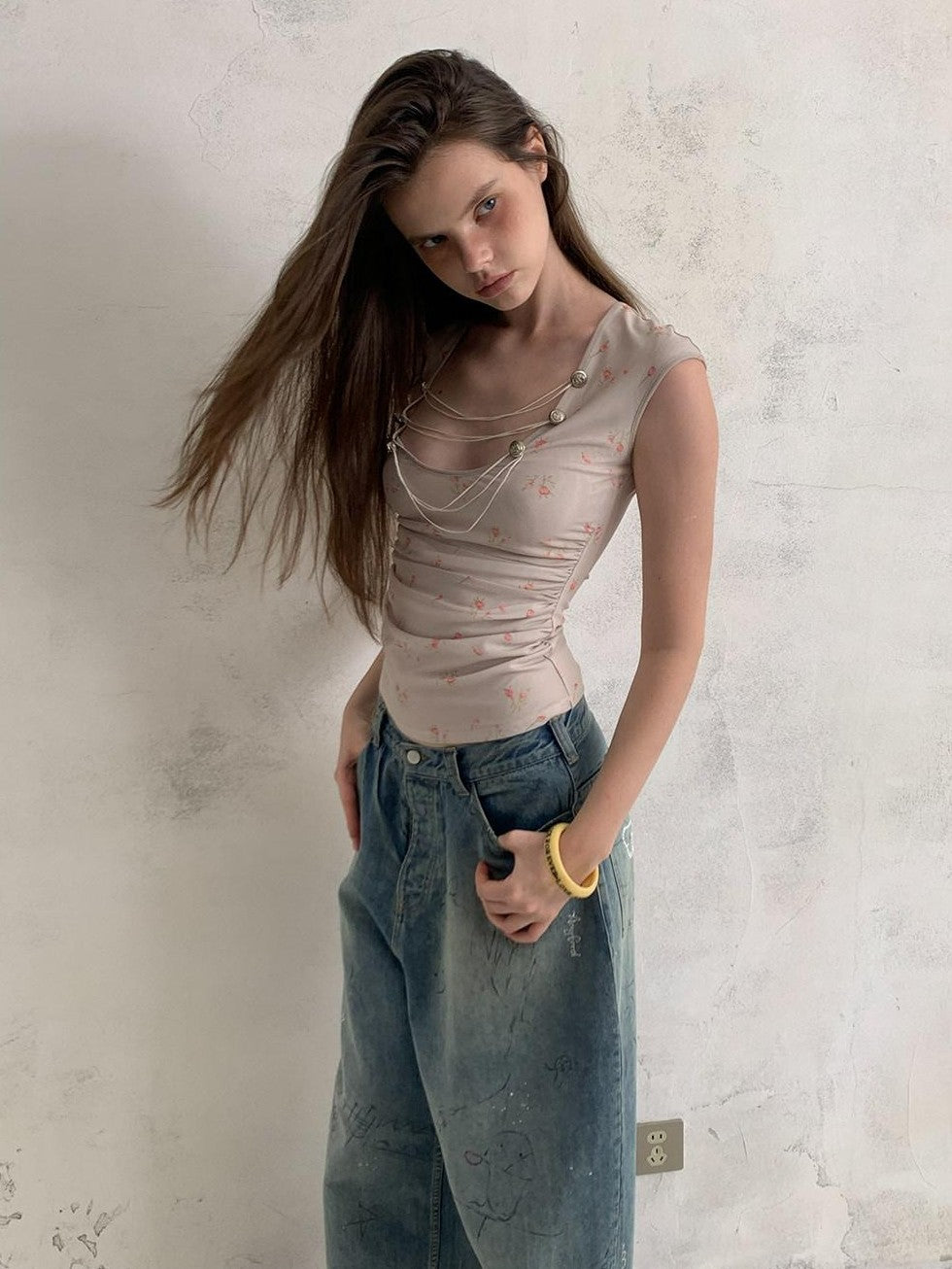 UNIVERSE Court U Neck Floral Tie Waist Slim Cropped Women's Lyocell Short Sleeve T-shirts