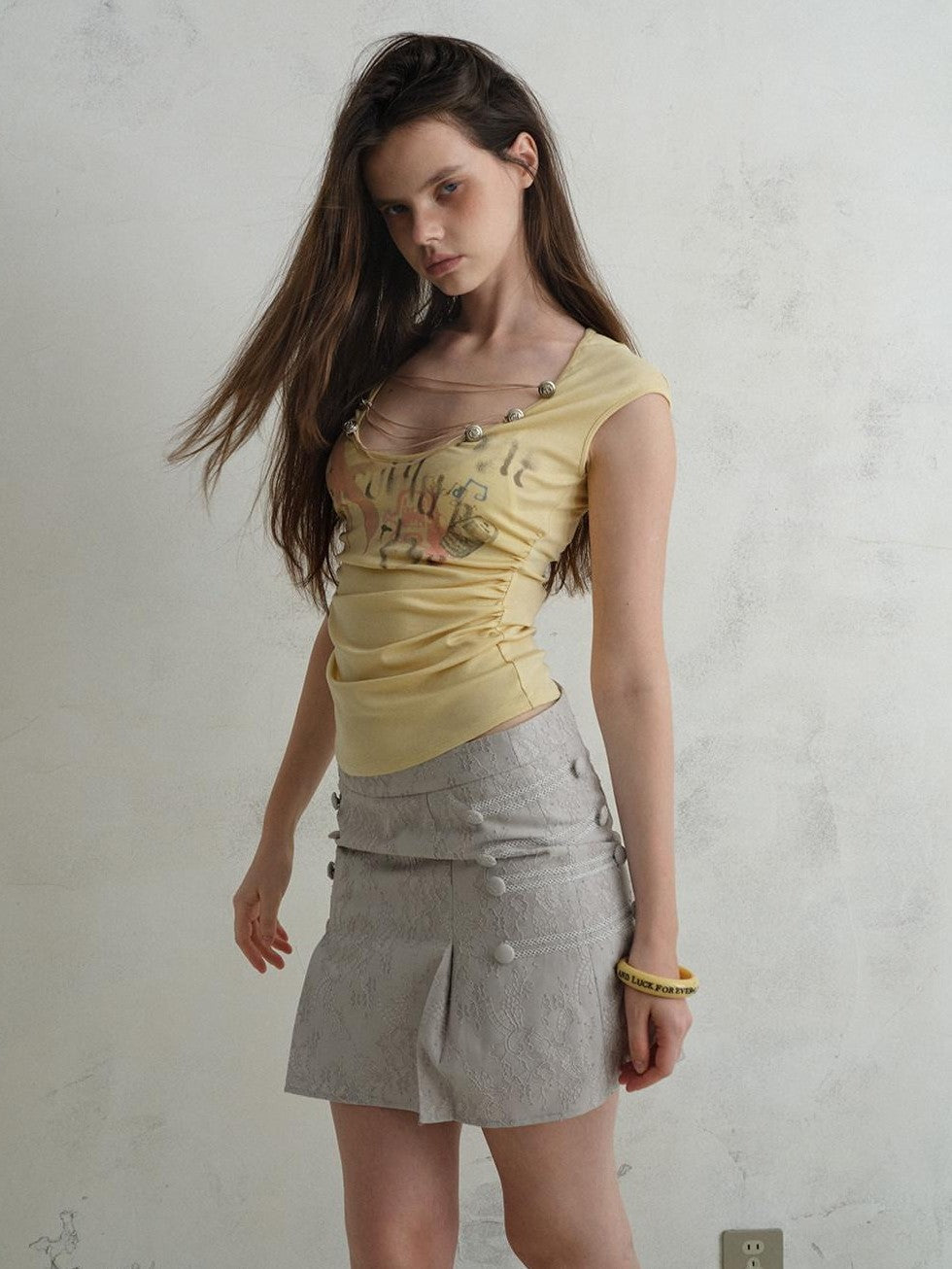 UNIVERSE Court U Neck Floral Tie Waist Slim Cropped Women's Lyocell Short Sleeve T-shirts