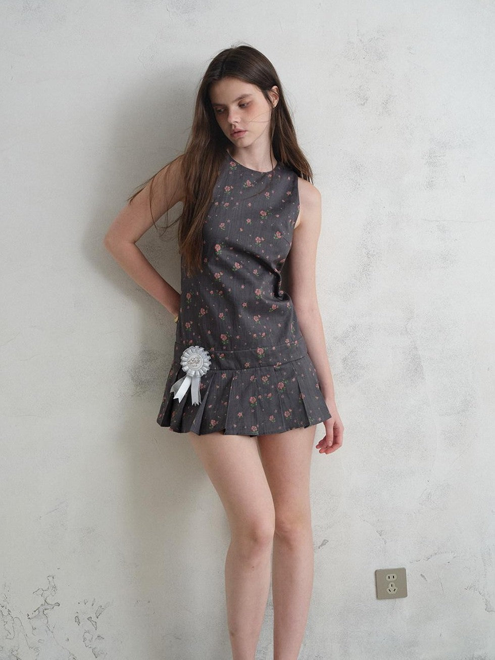 UNIVERSE Eden Rose Pleated Floral Round Neck Sleeveless Women's Ramie Casual Mini Dresses