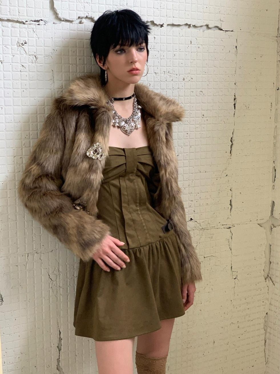 UNIVERSE Gold Brown Metallic Floral Turn Down Collar Short Women's Eco Faux Fur Coats
