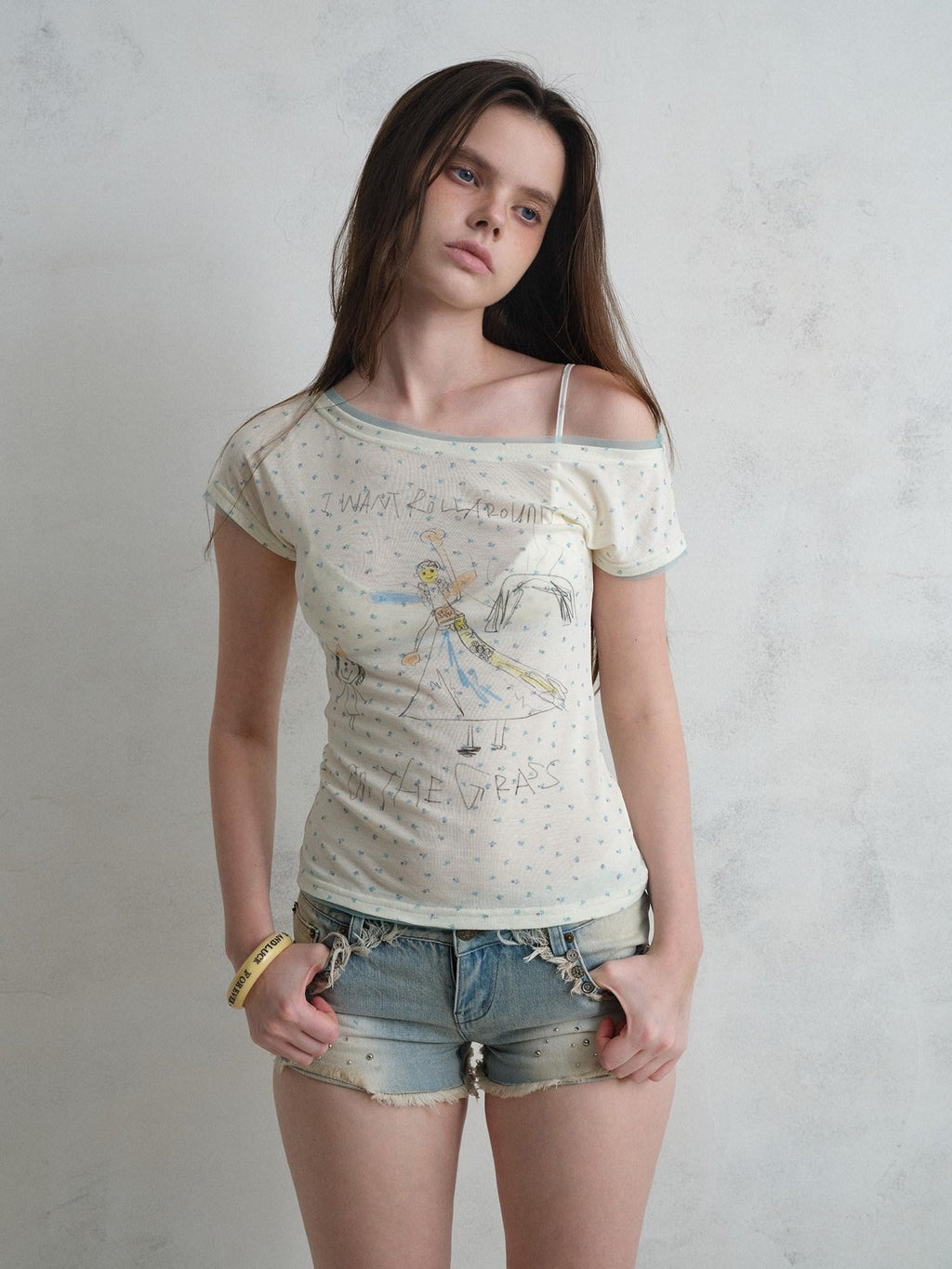 UNIVERSE Hand Drawn Doodle Graffiti Floral Mesh Women's Lyocell Off-shoulder T-shirts