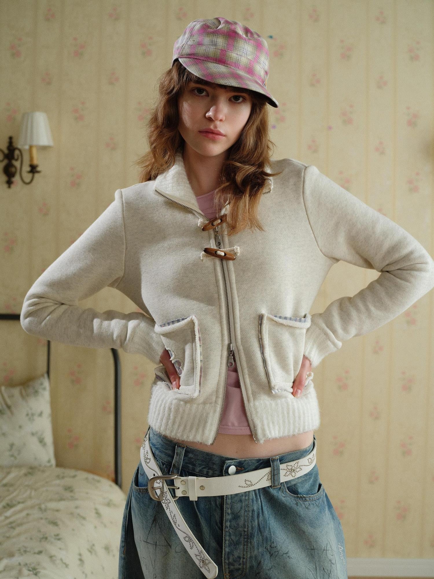 UNIVERSE Ivory Four Leaf Clover Horn Toggle Slim Women's Cotton Blend Casual Jackets