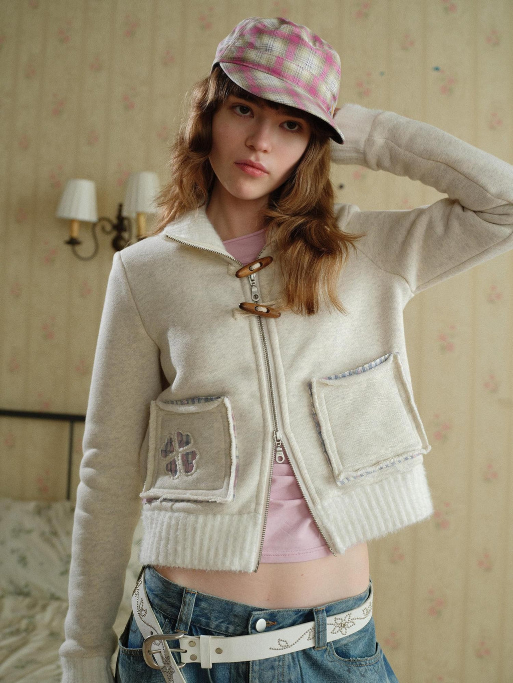 UNIVERSE Ivory Four Leaf Clover Horn Toggle Slim Women's Cotton Blend Casual Jackets