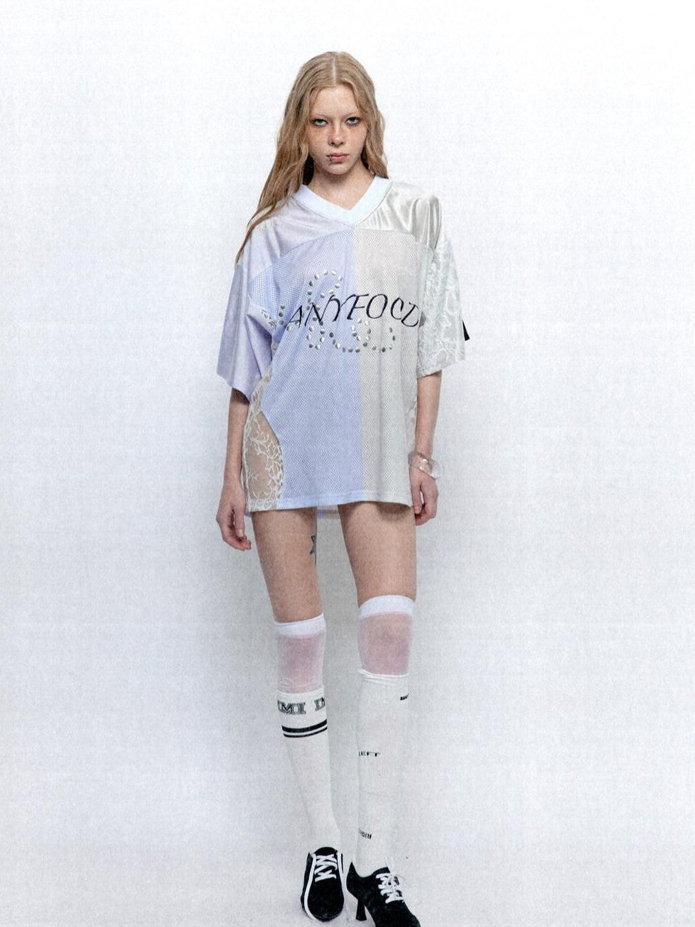 UNIVERSE Lilac Lace Embroidered Spliced Vintage V-neck Women's Polyester Oversized T-shirts