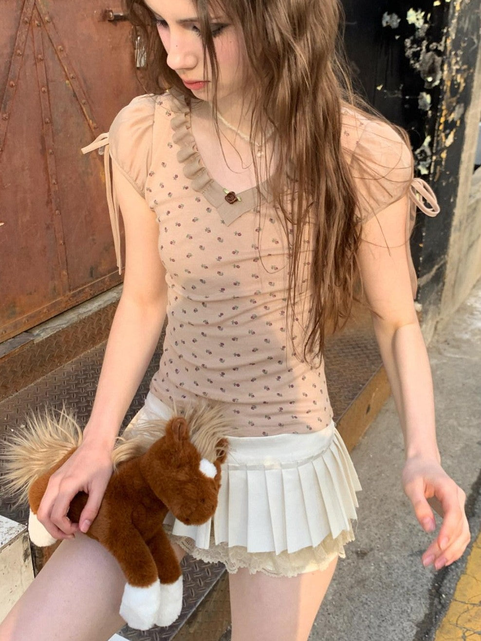 UNIVERSE Lively Ivory Lace Trim Hand Pleated Low Waist Women's Cotton Pleated Skirts