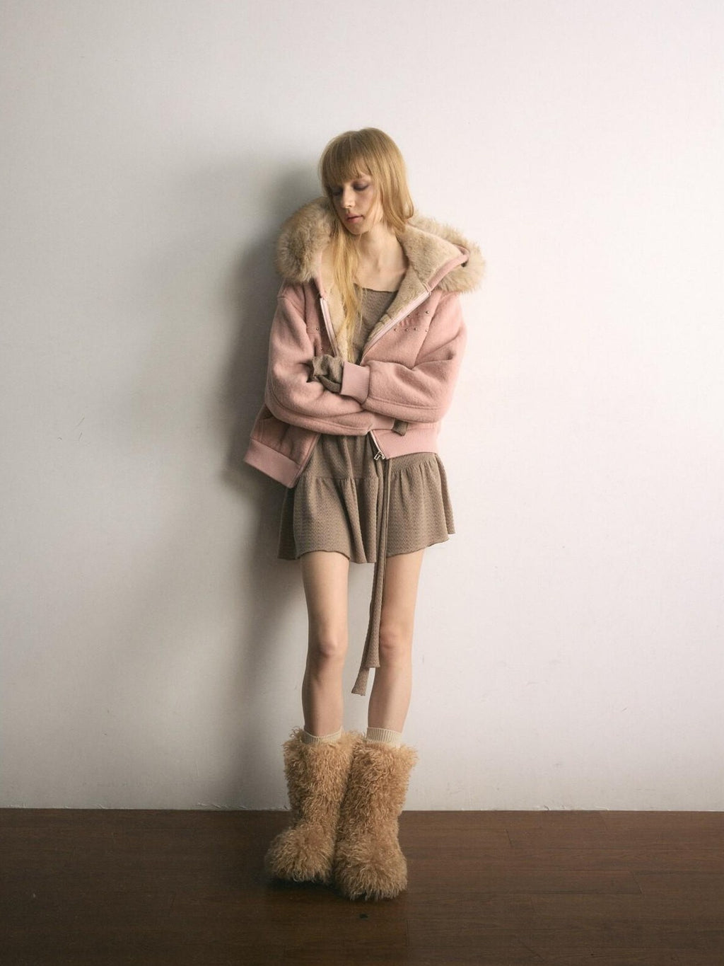 UNIVERSE Mist Pink Ballet Hooded Faux Fur Women's Acrylic Puffer Jackets