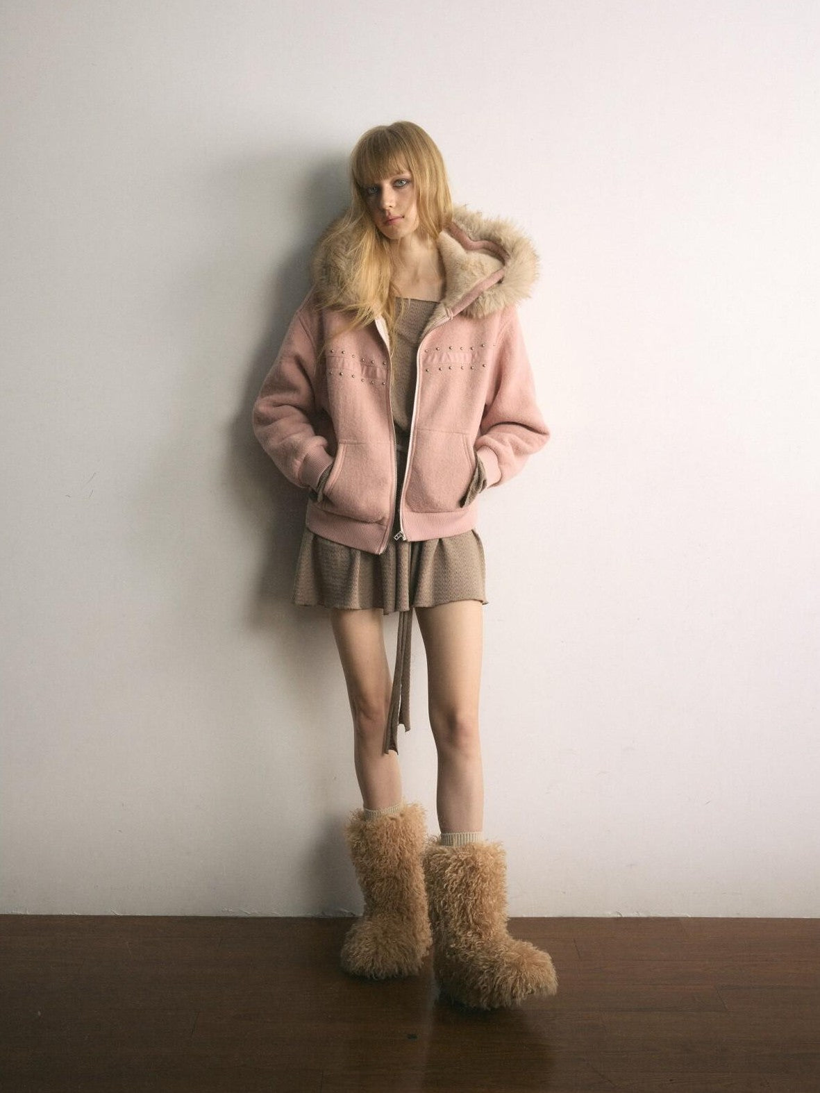 UNIVERSE Mist Pink Ballet Hooded Faux Fur Women's Acrylic Puffer Jackets