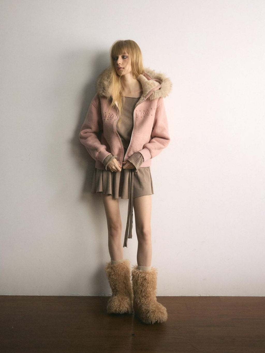 UNIVERSE Mist Pink Ballet Hooded Faux Fur Women's Acrylic Puffer Jackets