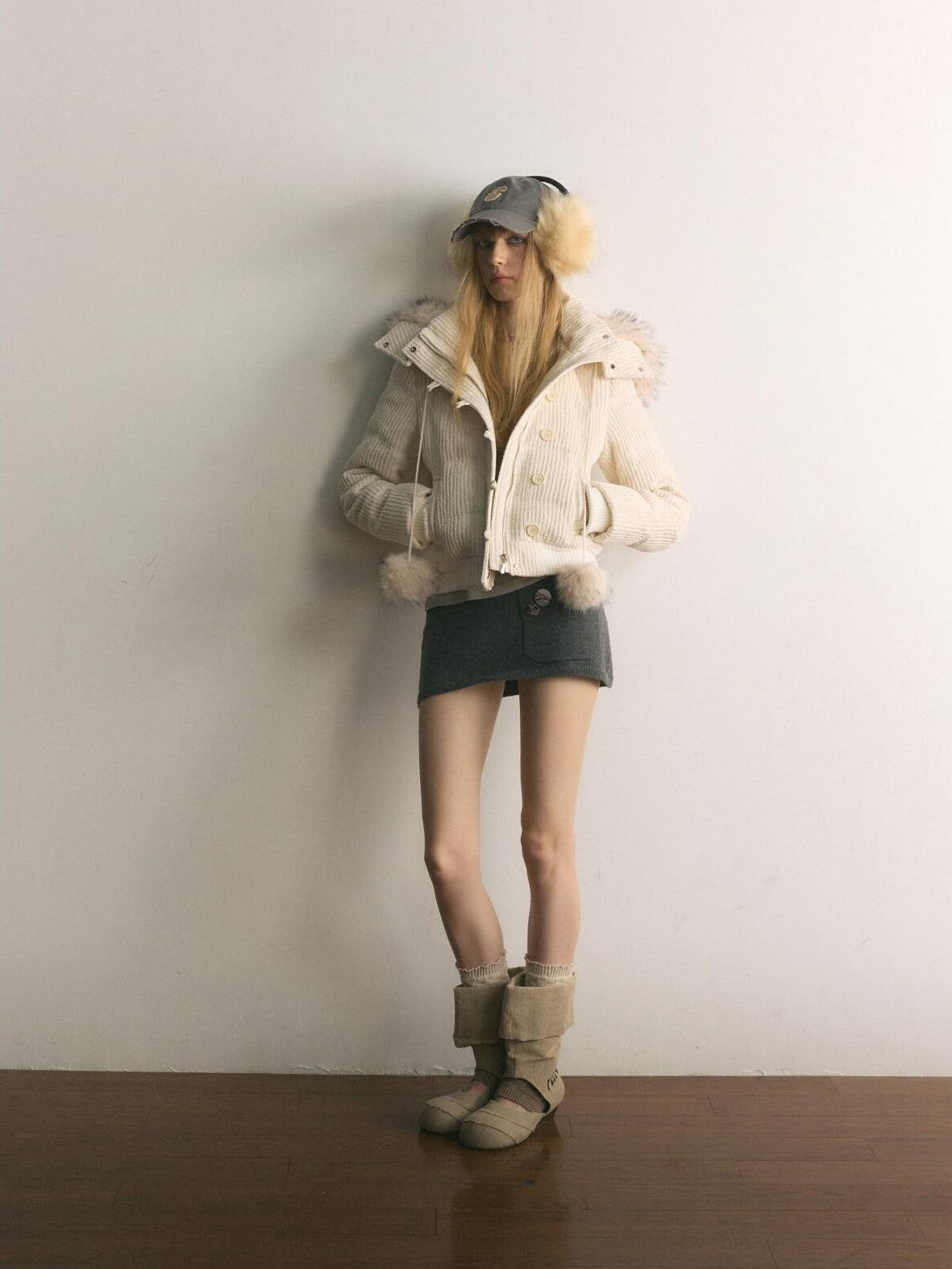 UNIVERSE Pleated Knit Slim Low Waist A Line Vintage Women's Cotton Blend Mini Skirts