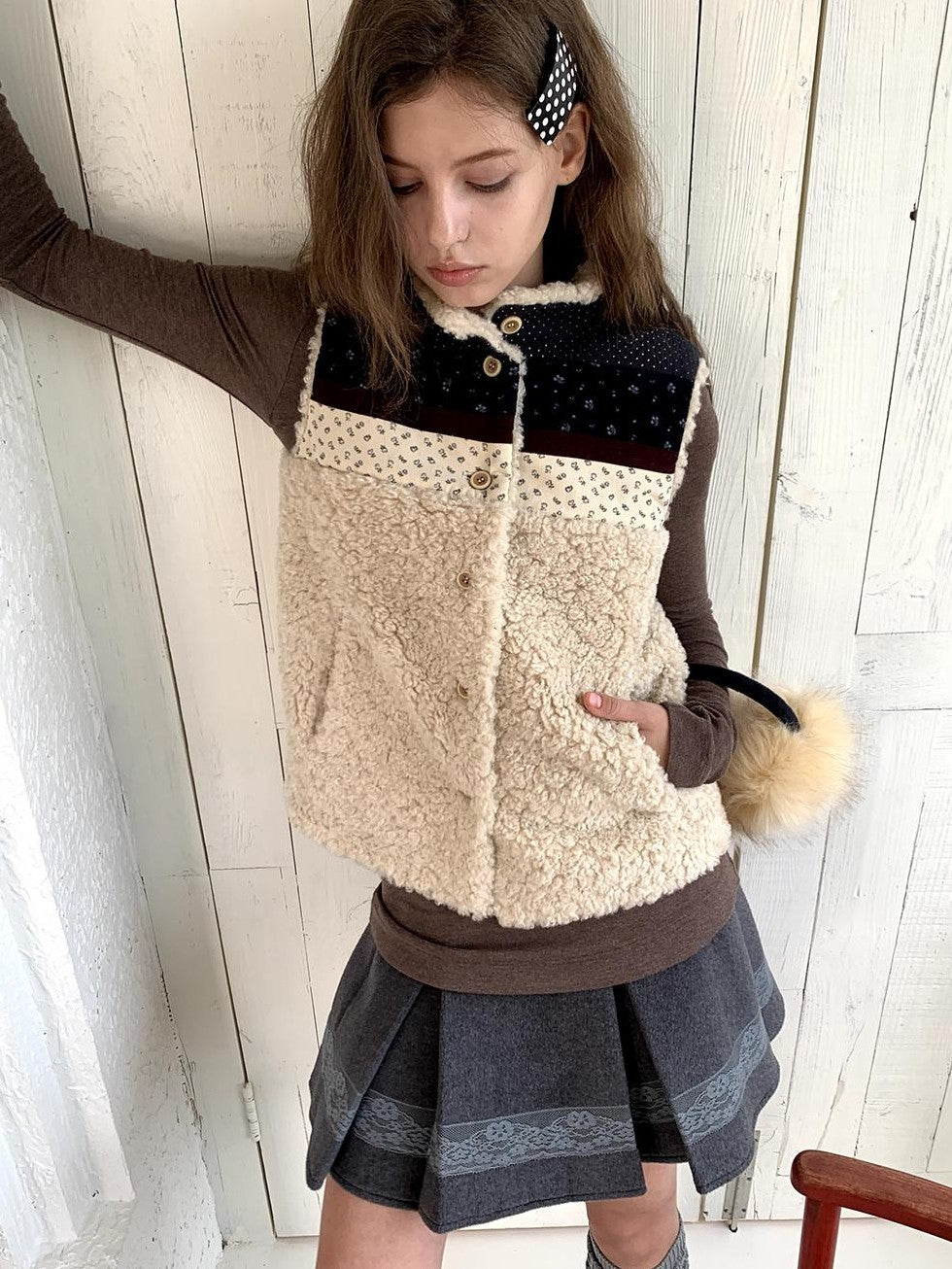 UNIVERSE Retro Lambswool Spliced Stand Collar Cropped Women's Vests