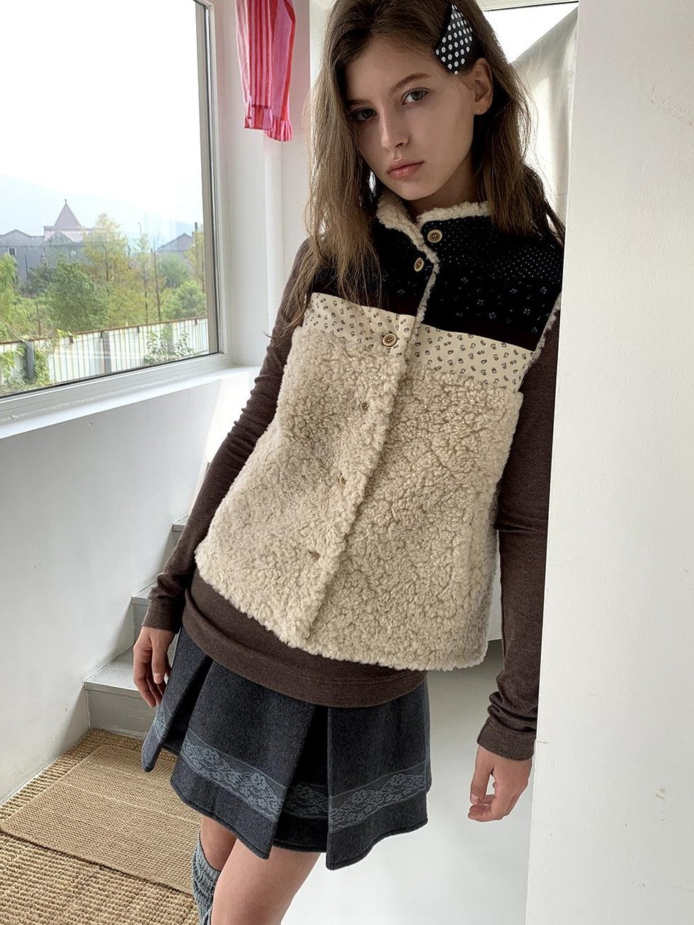 UNIVERSE Retro Lambswool Spliced Stand Collar Cropped Women's Vests