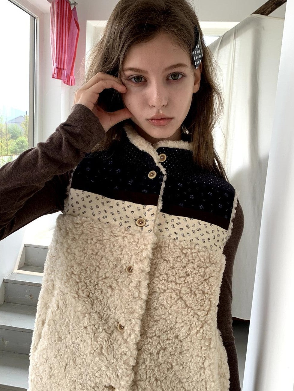 UNIVERSE Retro Lambswool Spliced Stand Collar Cropped Women's Vests