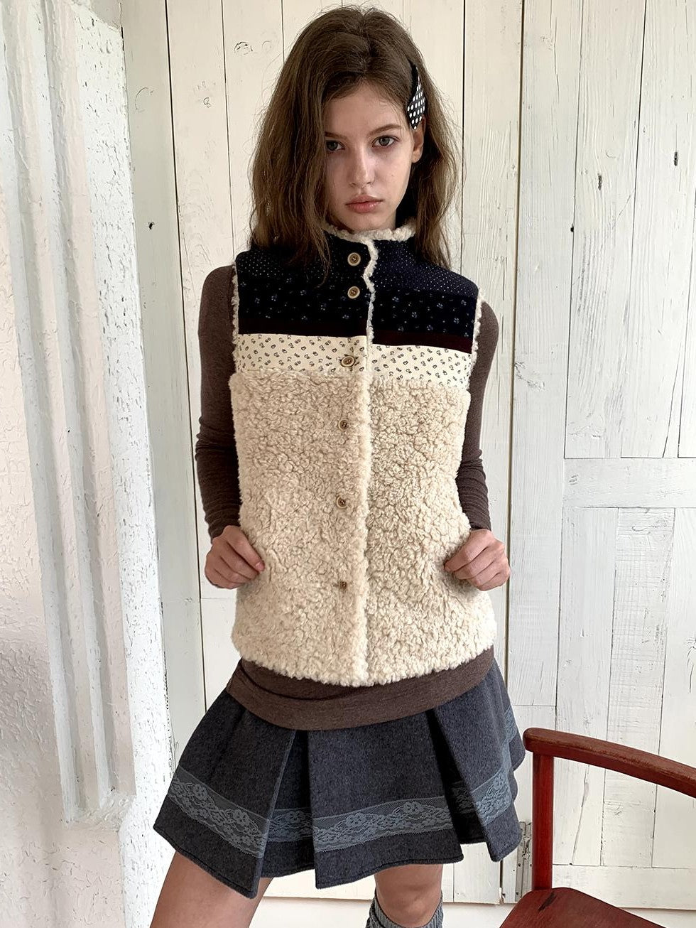 UNIVERSE Retro Lambswool Spliced Stand Collar Cropped Women's Vests