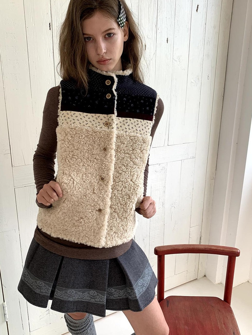 UNIVERSE Retro Lambswool Spliced Stand Collar Cropped Women's Vests