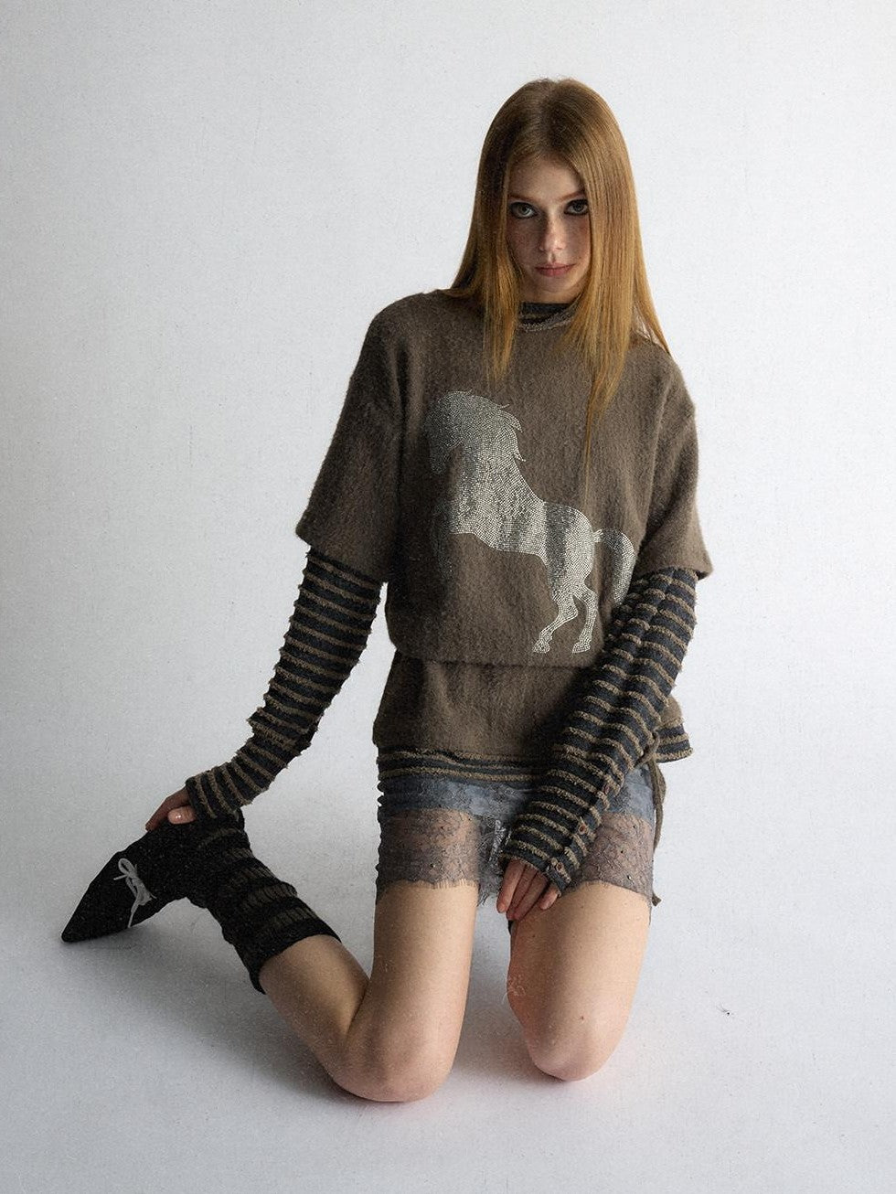 UNIVERSE Retro Pony Rhinestone Layered High Neck Women's Polyester Long Sleeve T-shirts