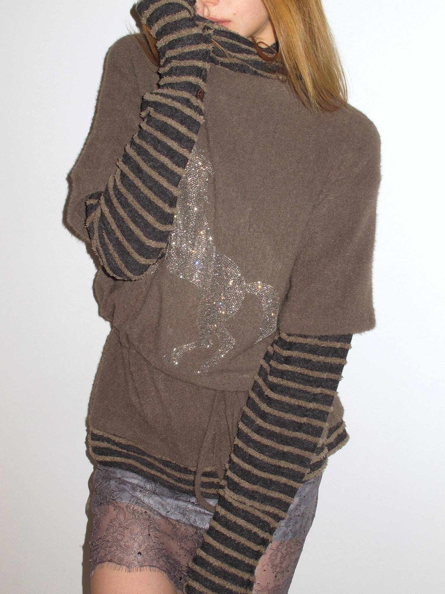 UNIVERSE Retro Pony Rhinestone Layered High Neck Women's Polyester Long Sleeve T-shirts