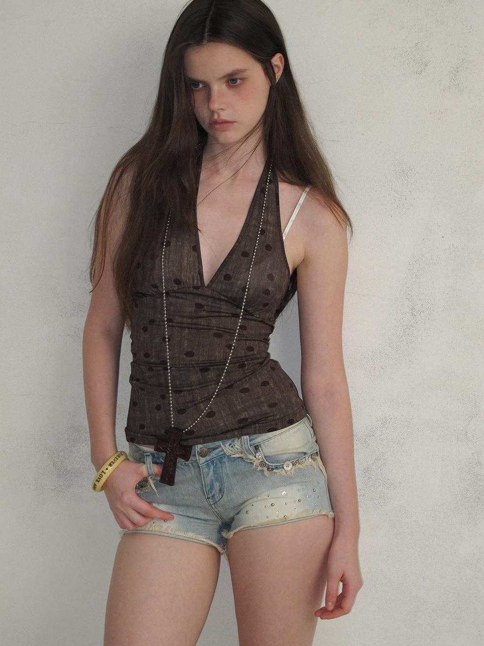 UNIVERSE Rhinestone Button Washed Ombre Raw Hem Low Rise Women's Cotton Denim Shorts