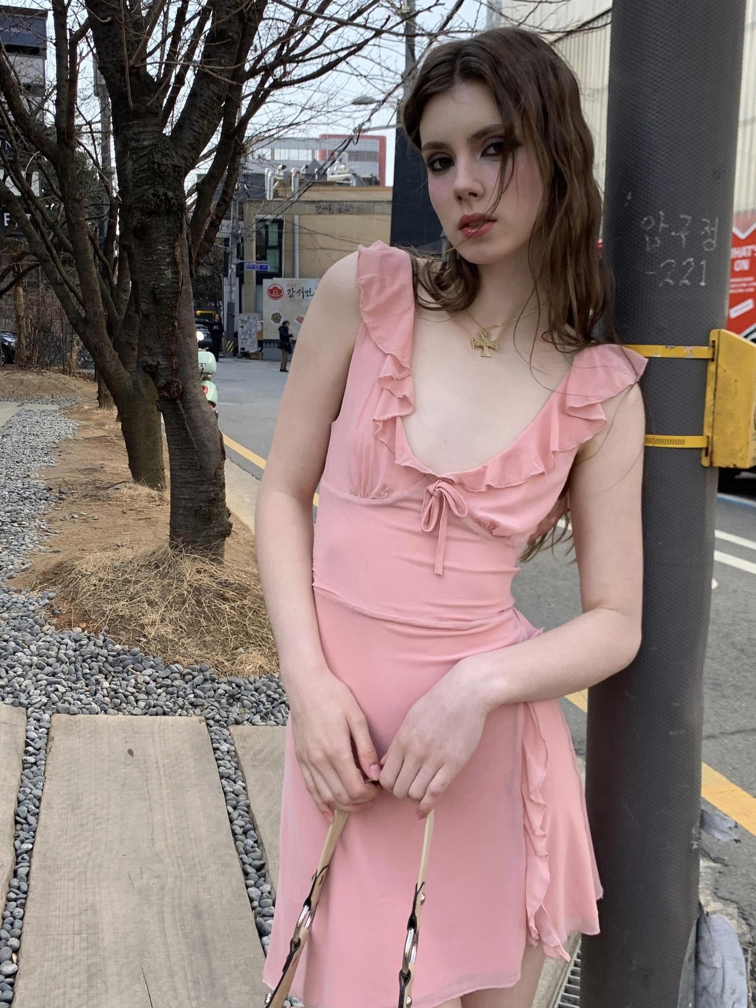 UNIVERSE Soft Pink High Waist Bodycon Strappy V-neck Women's Casual Mini Dresses