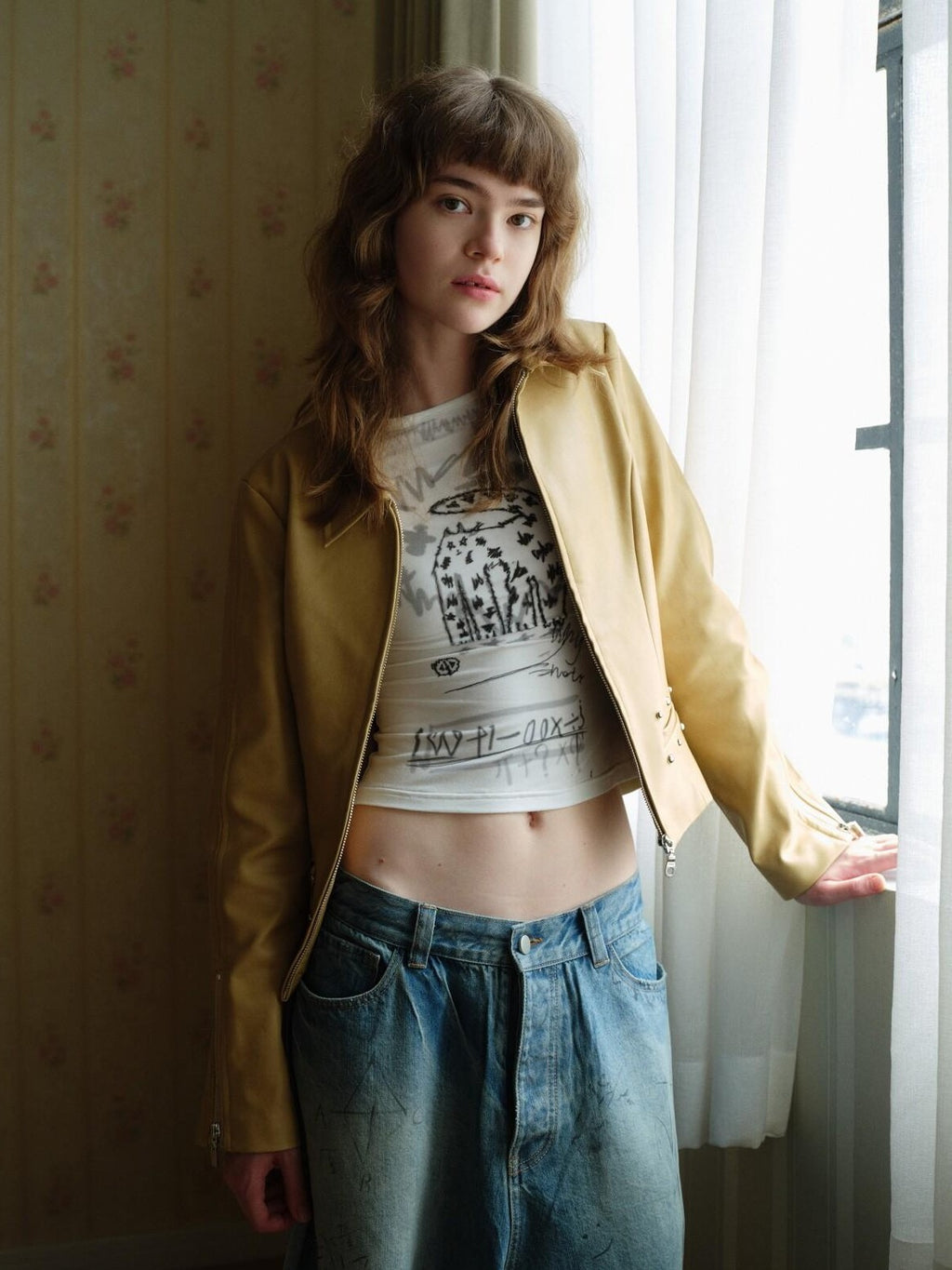 UNIVERSE Three Tone Hand Painted Cat Print Tie Slim Women's Lyocell Crop Tops
