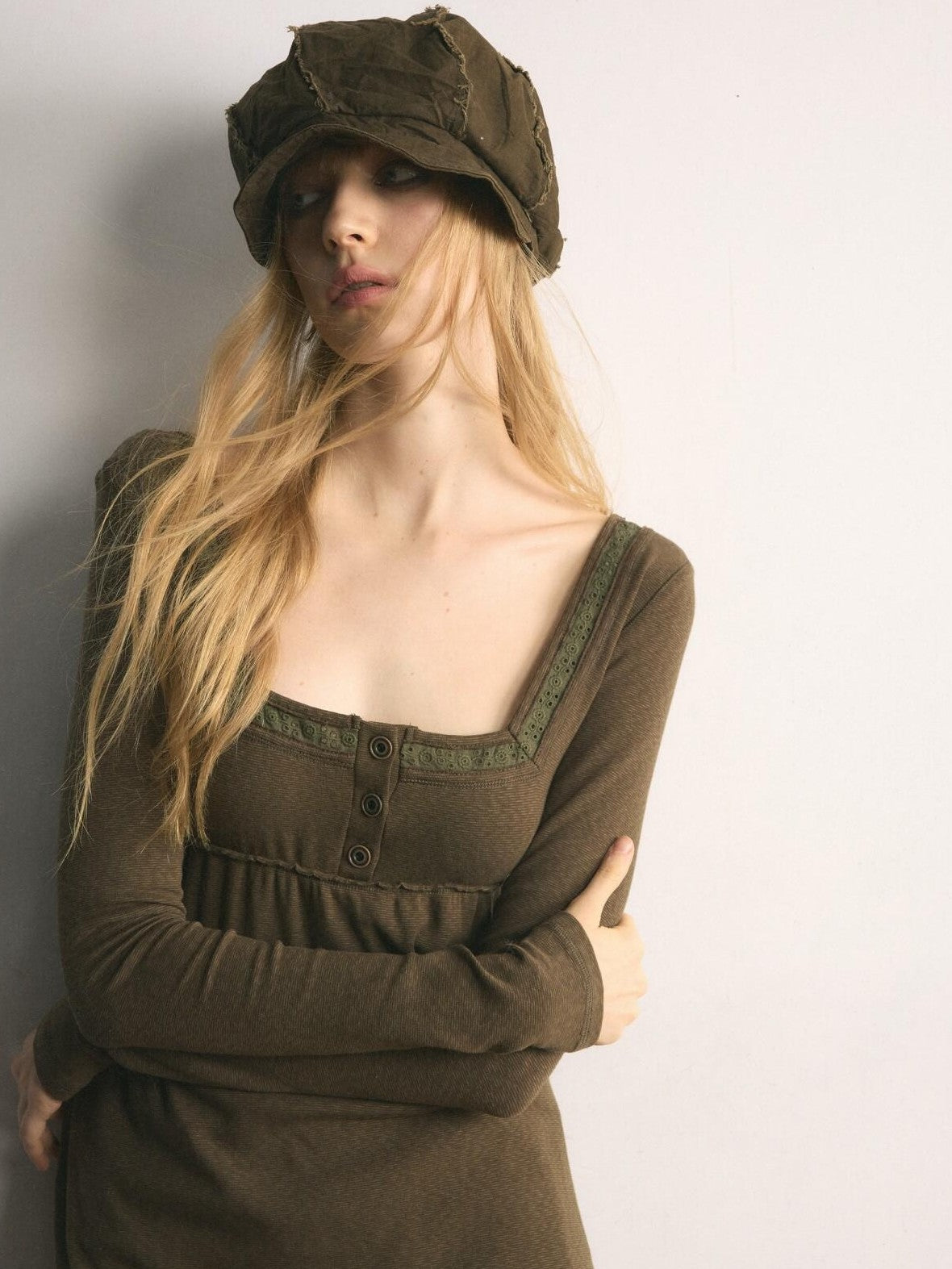UNIVERSE Tone On Tone Knit Square Neck Slim Women's Cotton Long Sleeve T-shirts