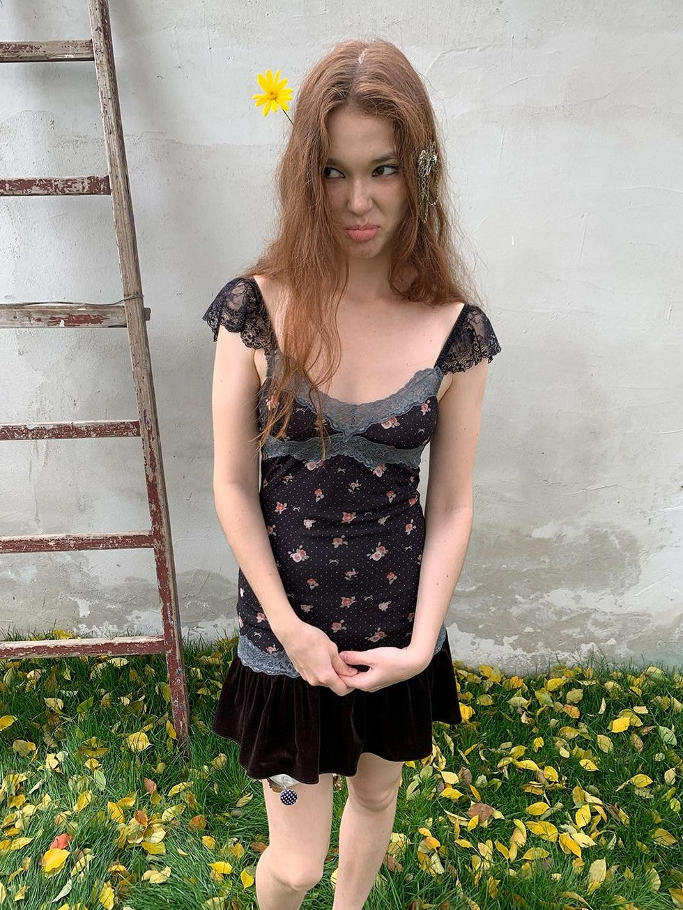 UNIVERSE Vintage Floral Lace Patchwork Flutter Sleeve Waist Women's Casual Mini Dresses