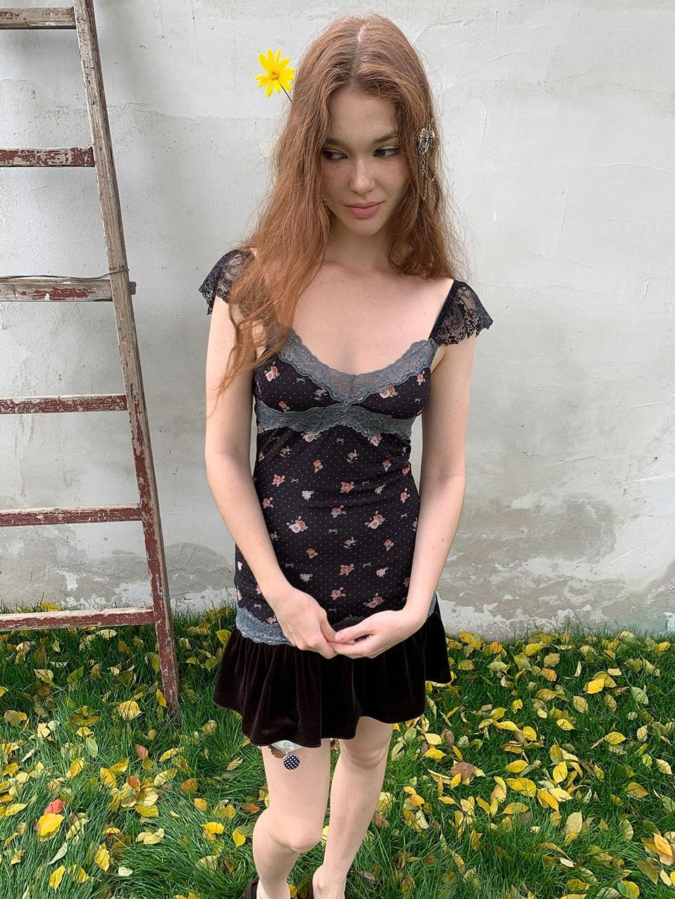 UNIVERSE Vintage Floral Lace Patchwork Flutter Sleeve Waist Women's Casual Mini Dresses
