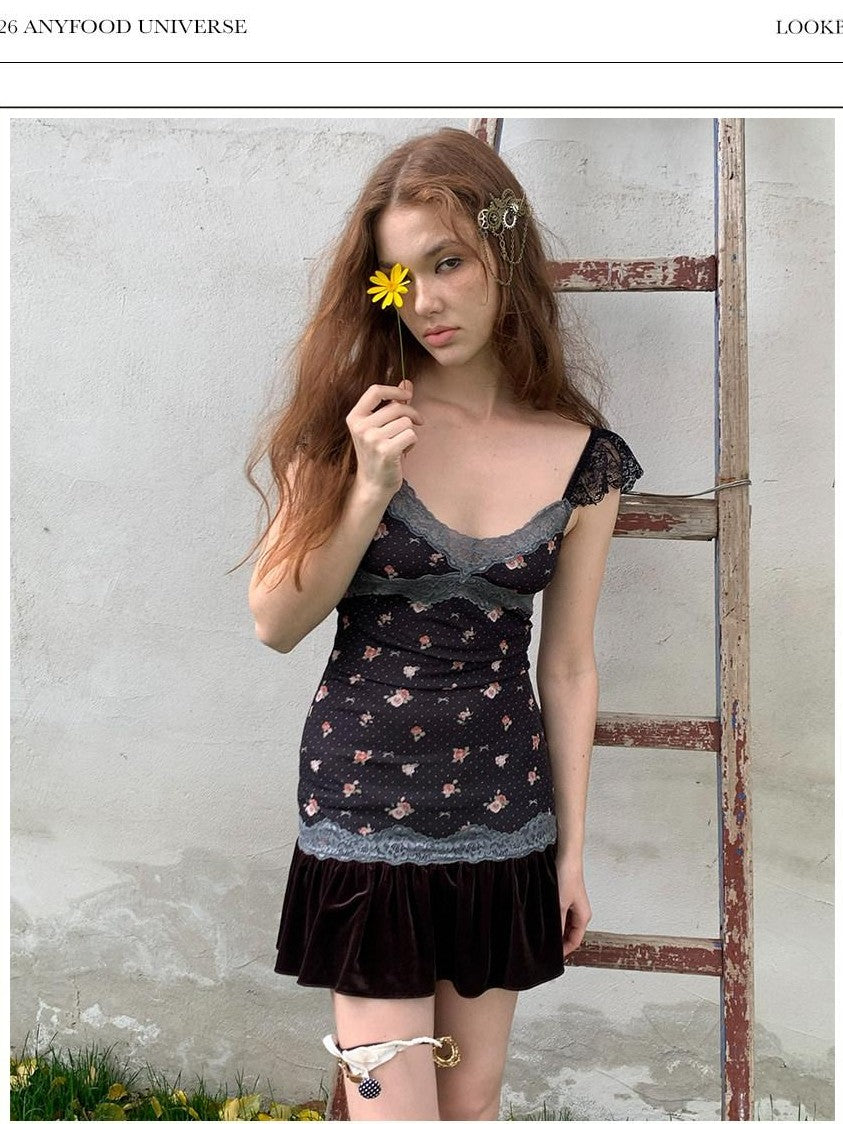 UNIVERSE Vintage Floral Lace Patchwork Flutter Sleeve Waist Women's Casual Mini Dresses