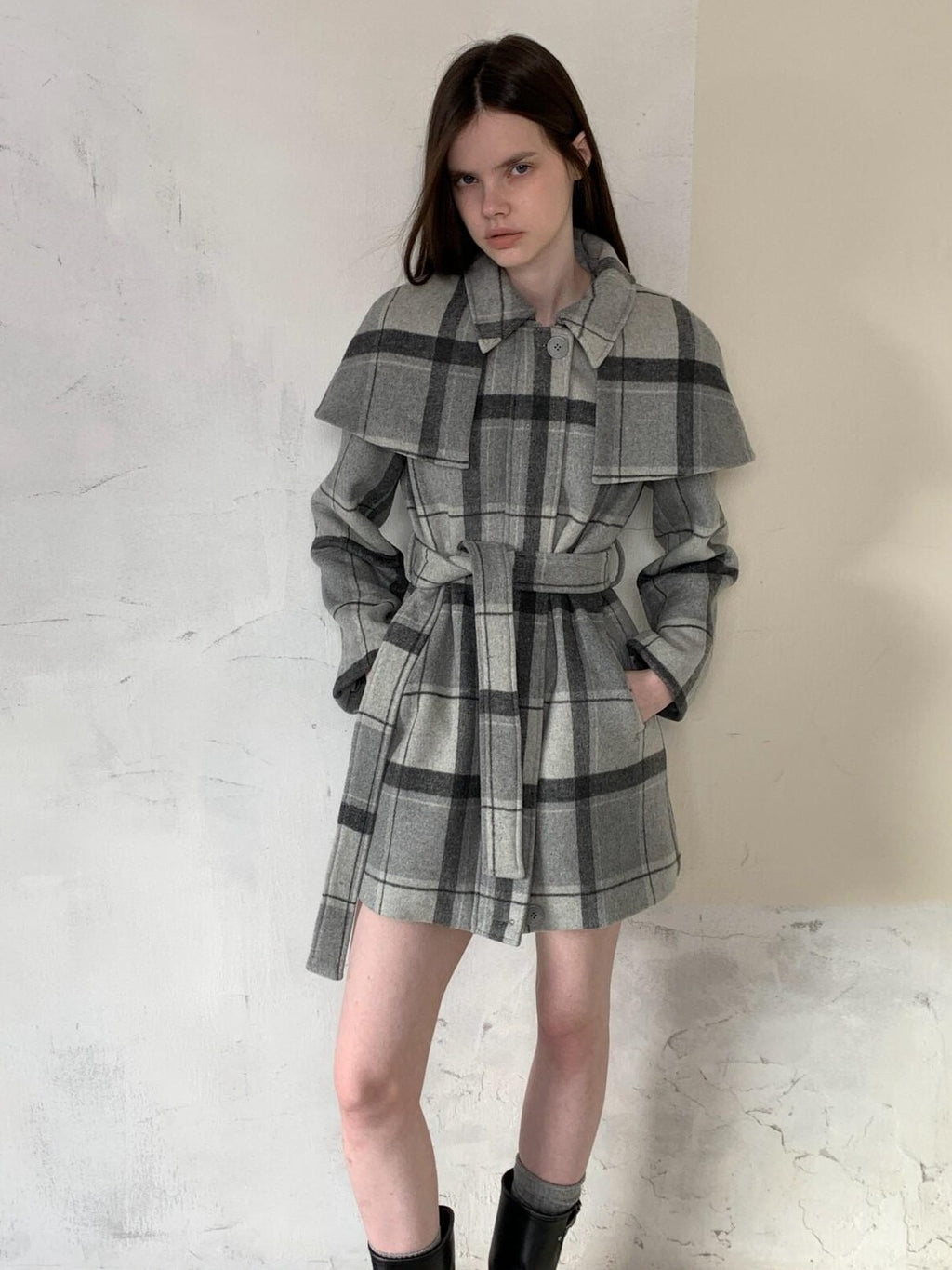 UNIVERSE Vintage Plaid Double Faced Waist Cinched Women's Wool Blend Cape Coats