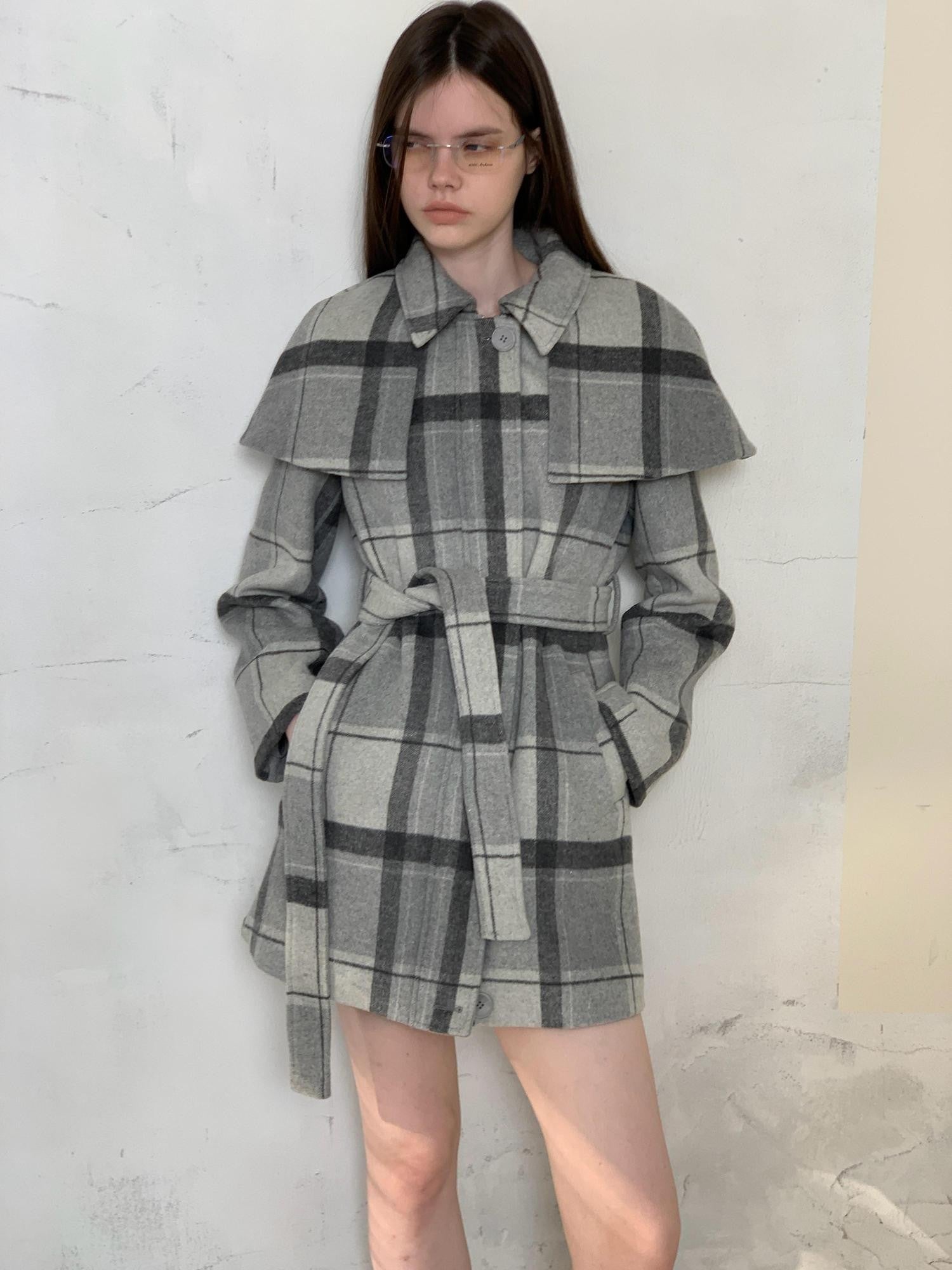 UNIVERSE Vintage Plaid Double Faced Waist Cinched Women's Wool Blend Cape Coats